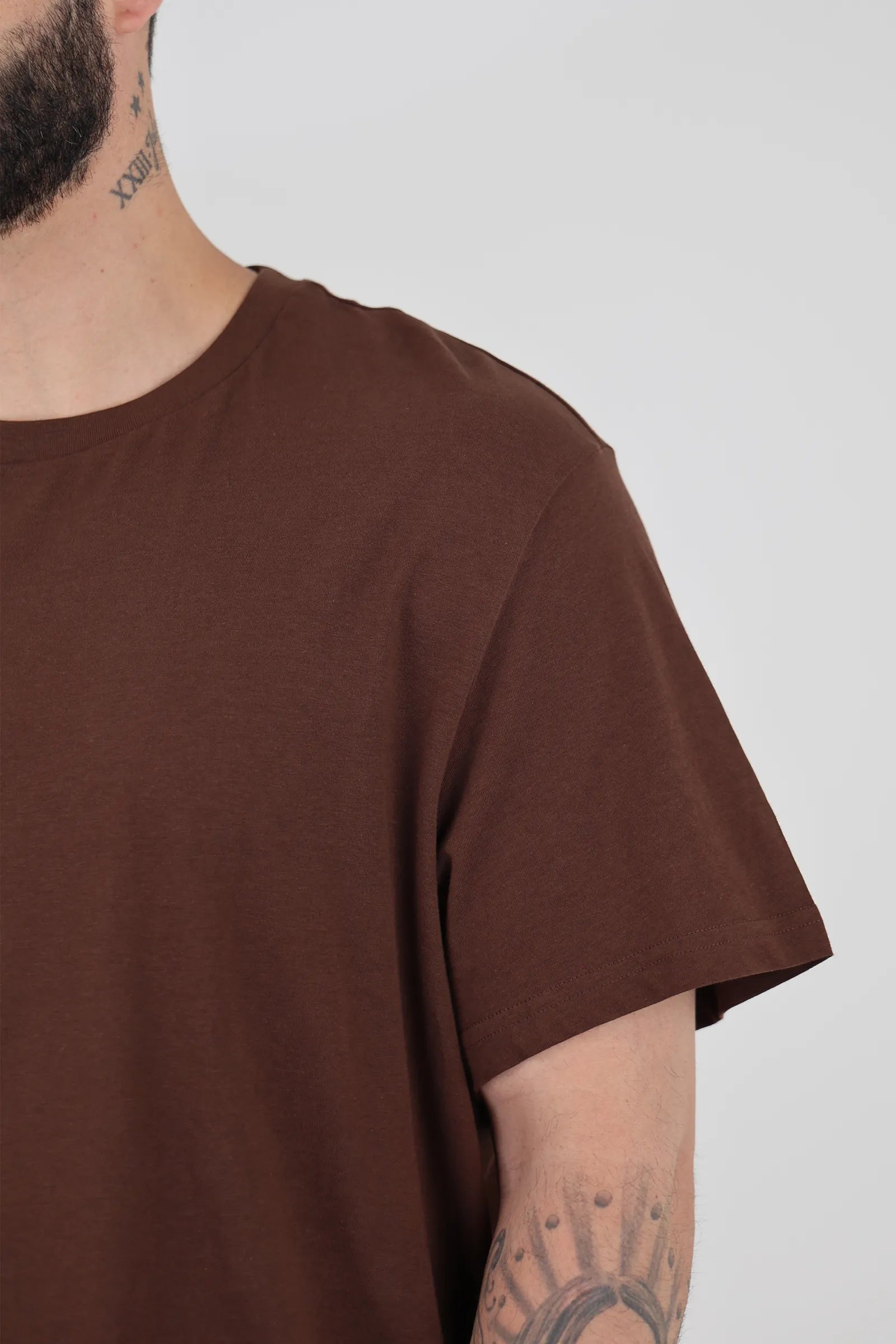 Maice under shirt