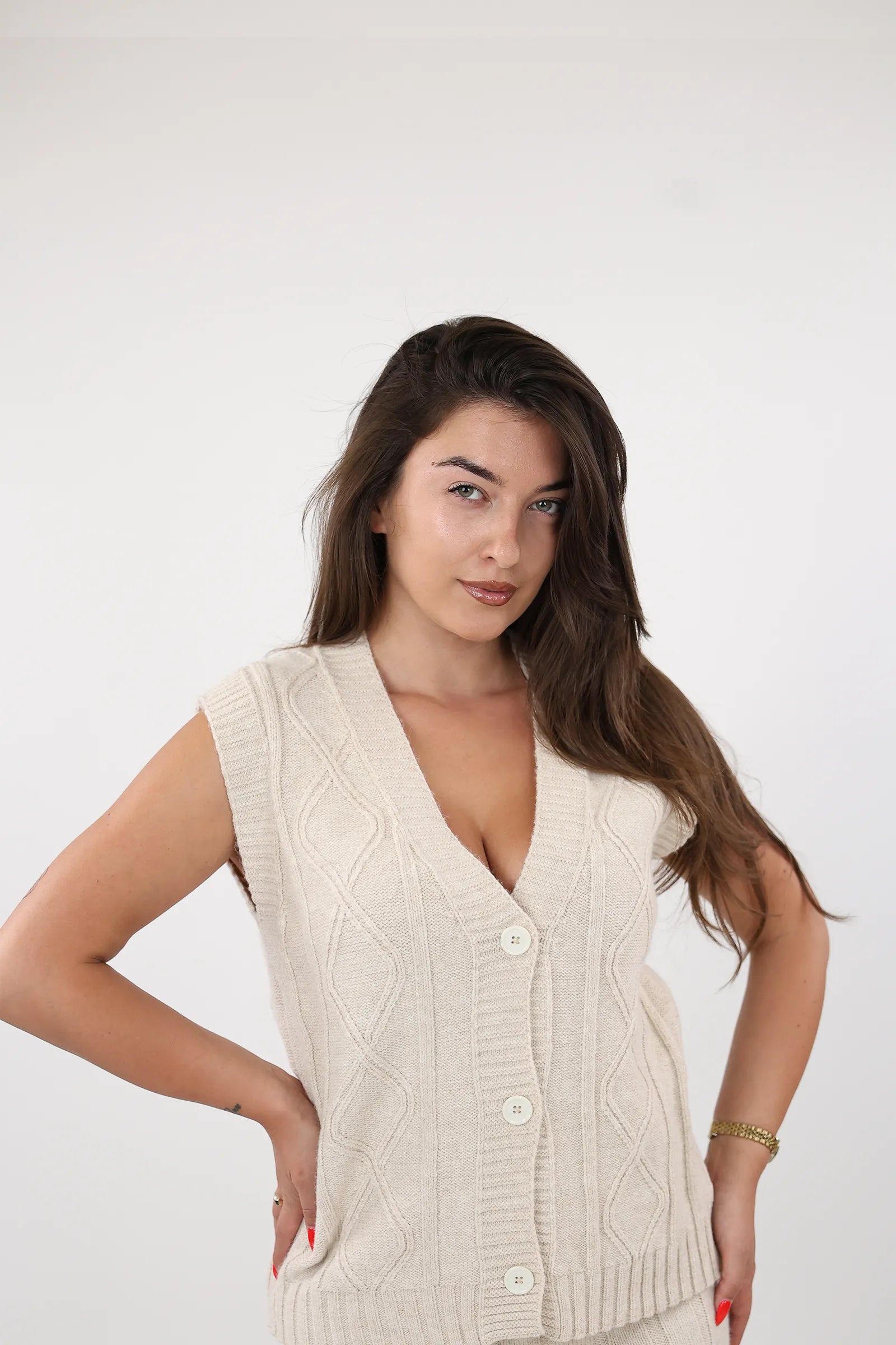 SET V NECK KNIT