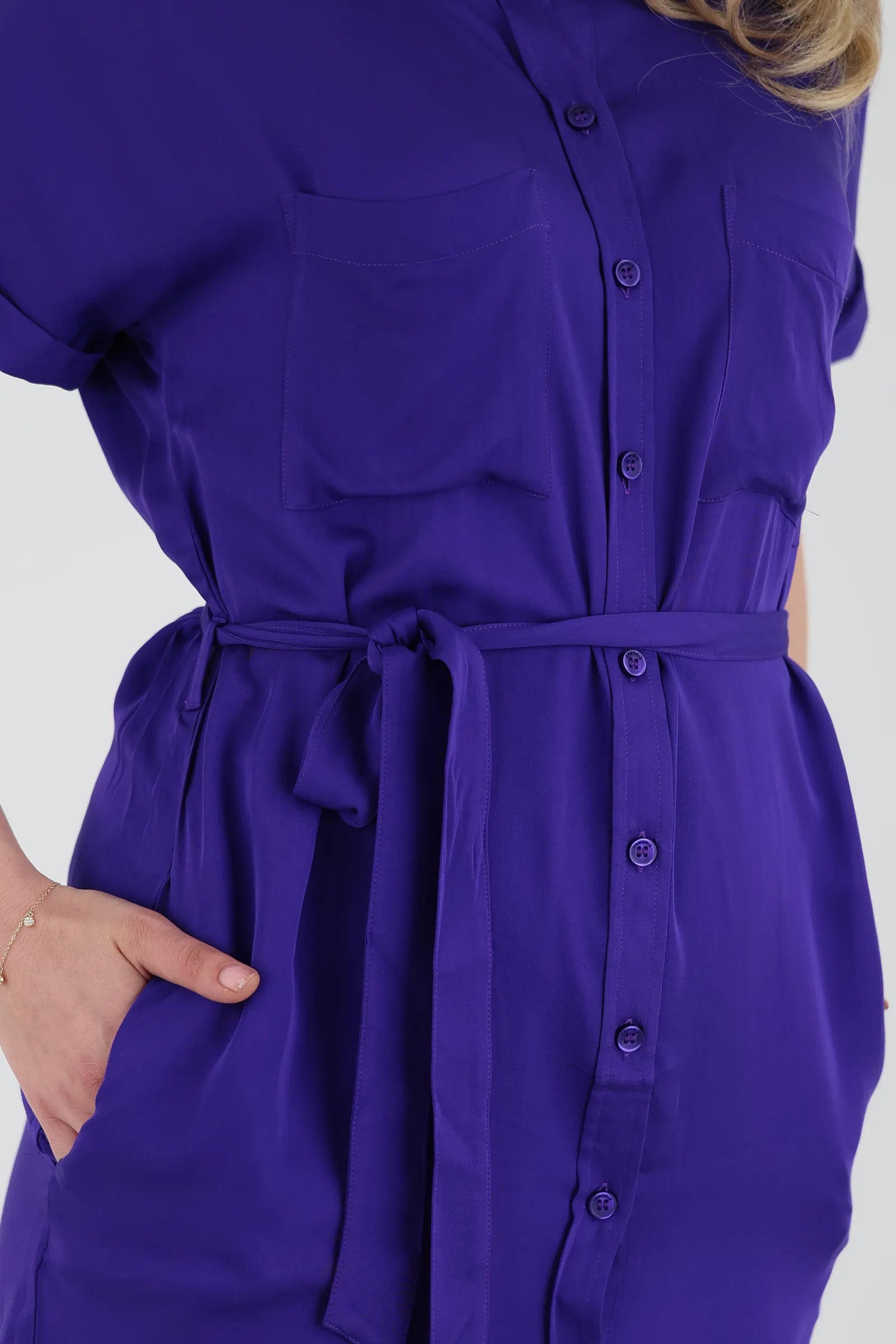 Fustan tie waist