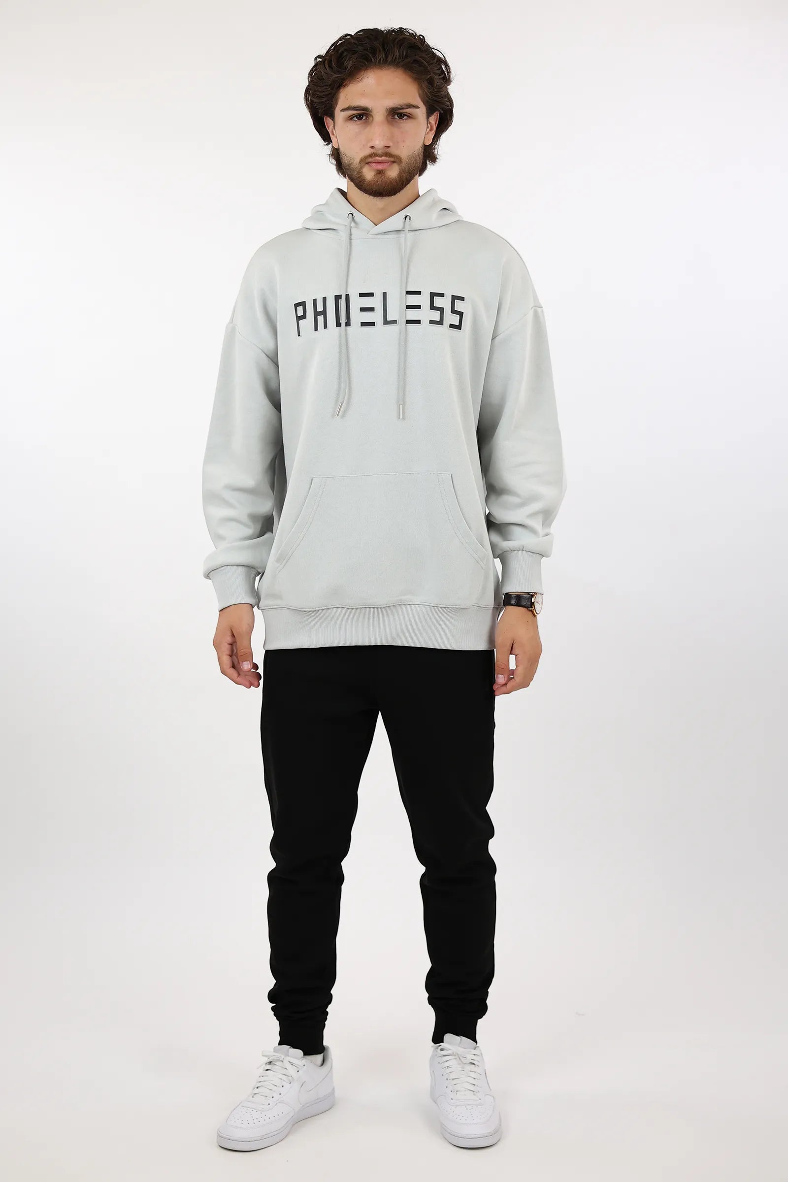 DUKS PHOELESS