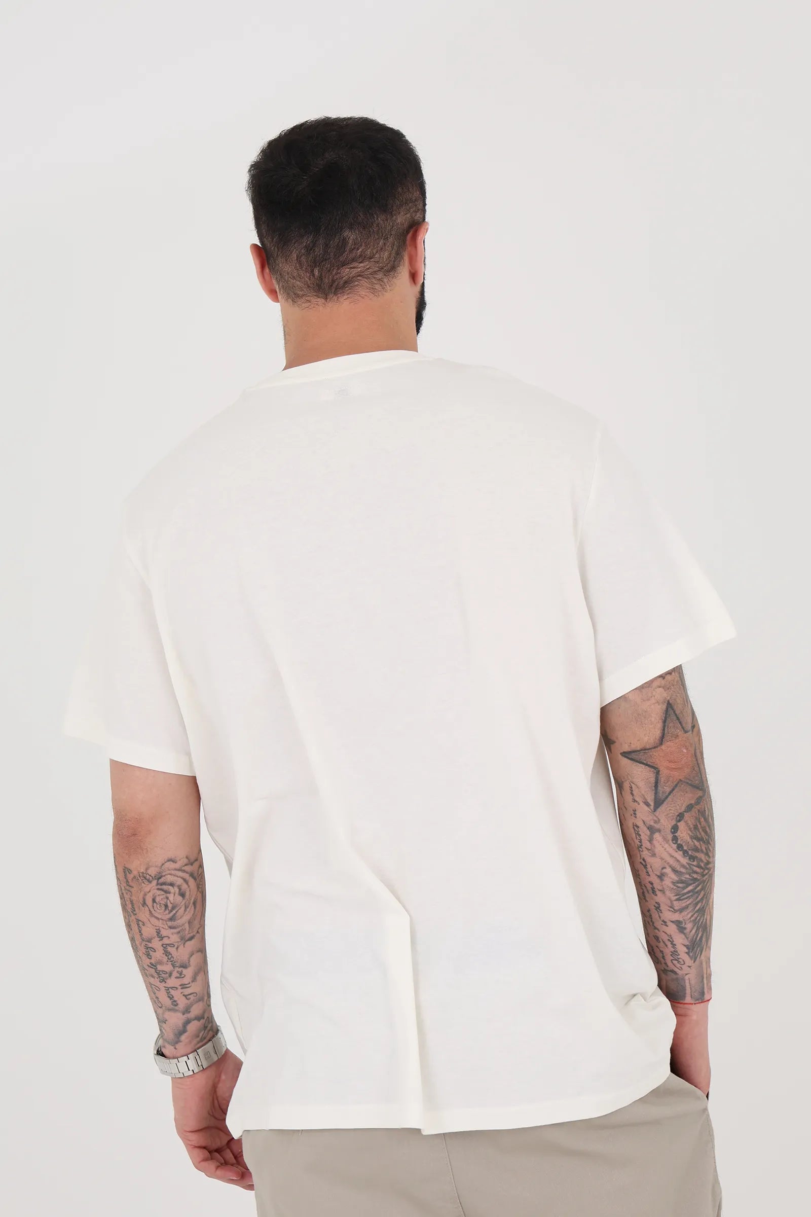 Maice under shirt