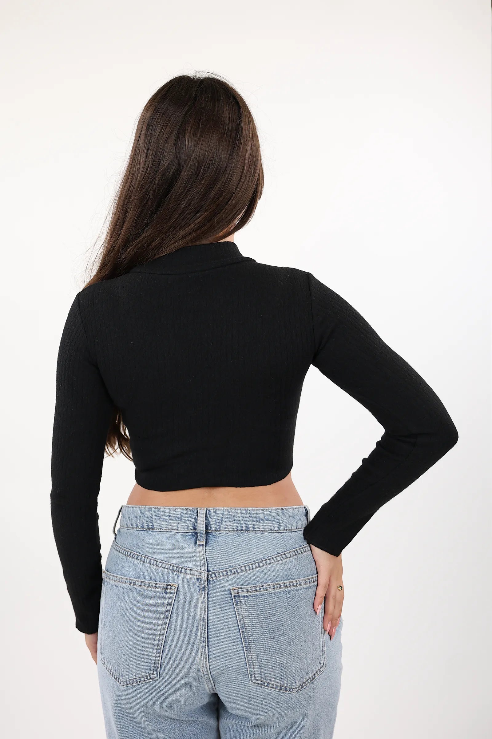 XHEMPER ROUND NECK