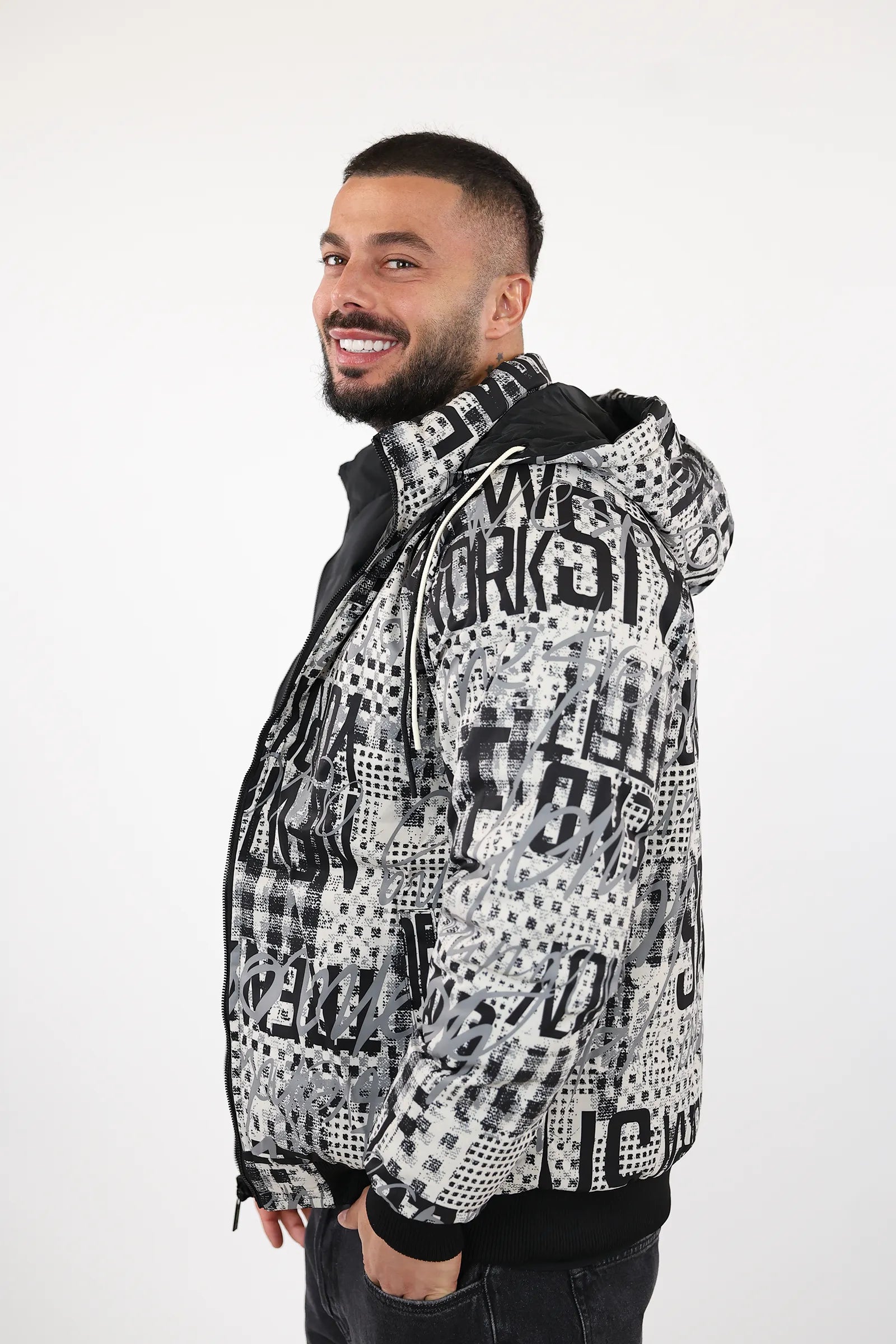 JAKNE MK