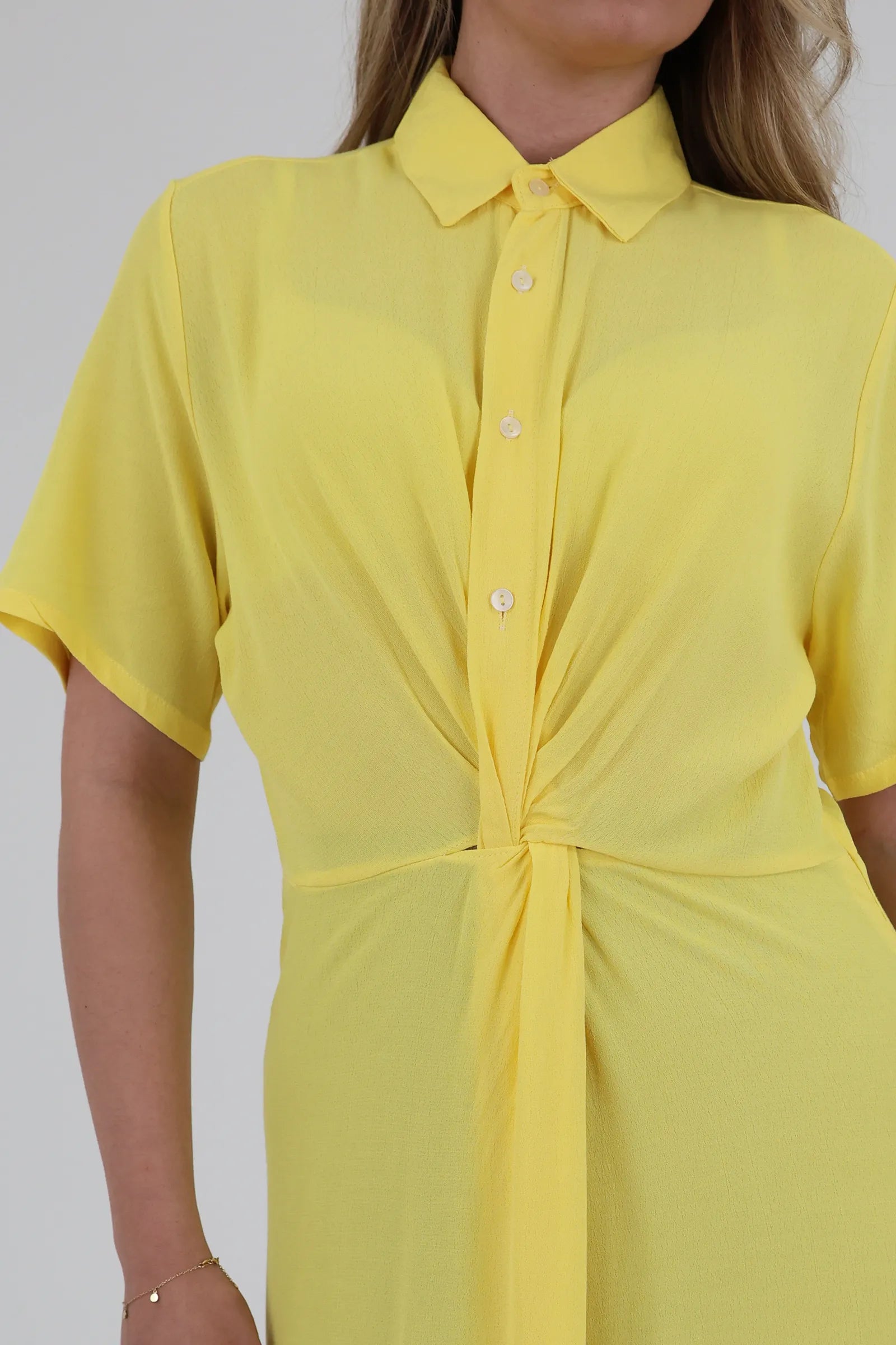 Fustan twist-front