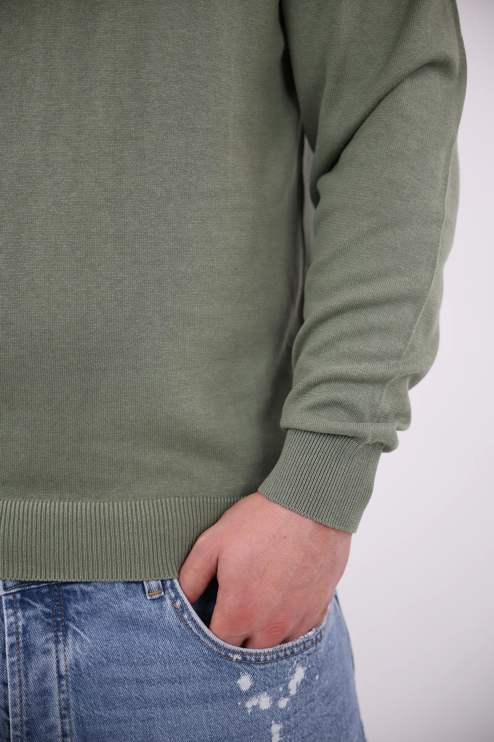 XHEMPER Crewneck Top