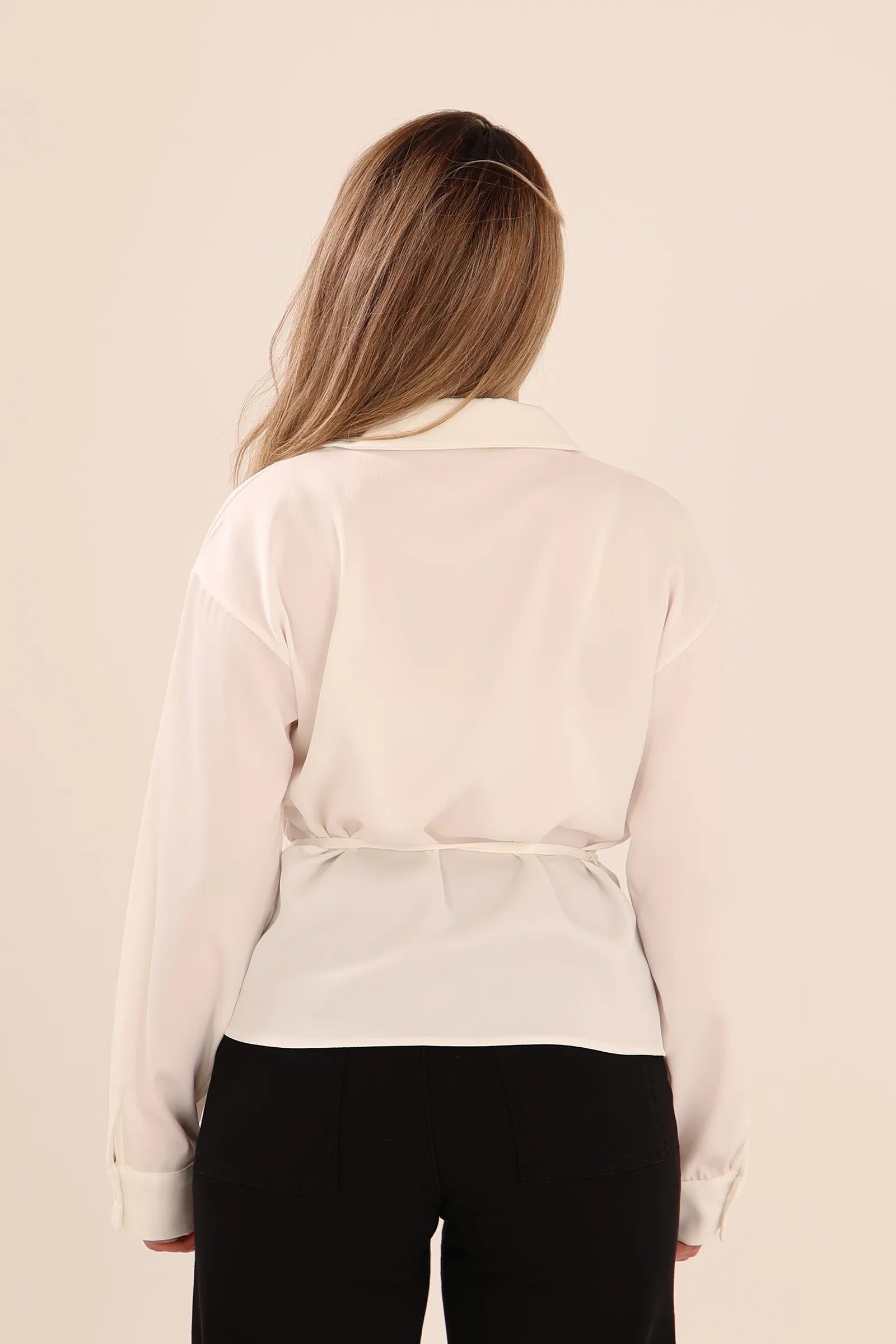 Kemishe tie waist