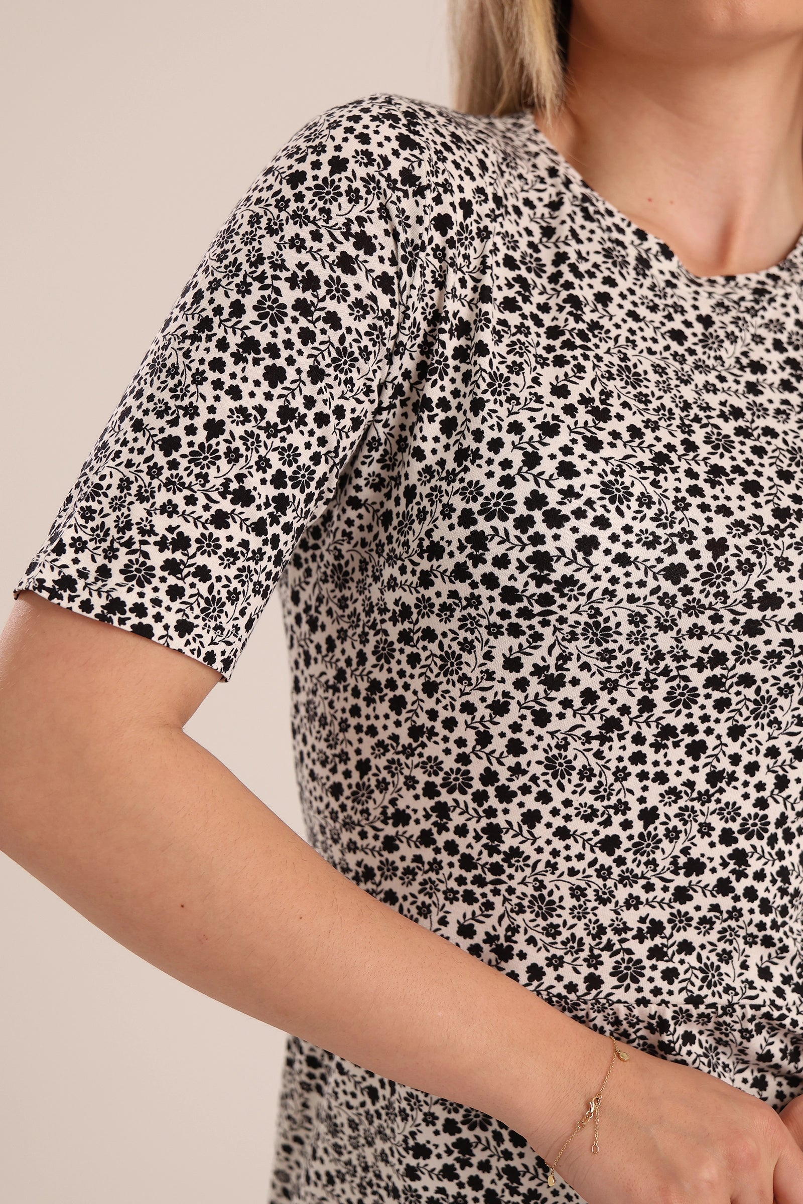 Fustan ditsy floral