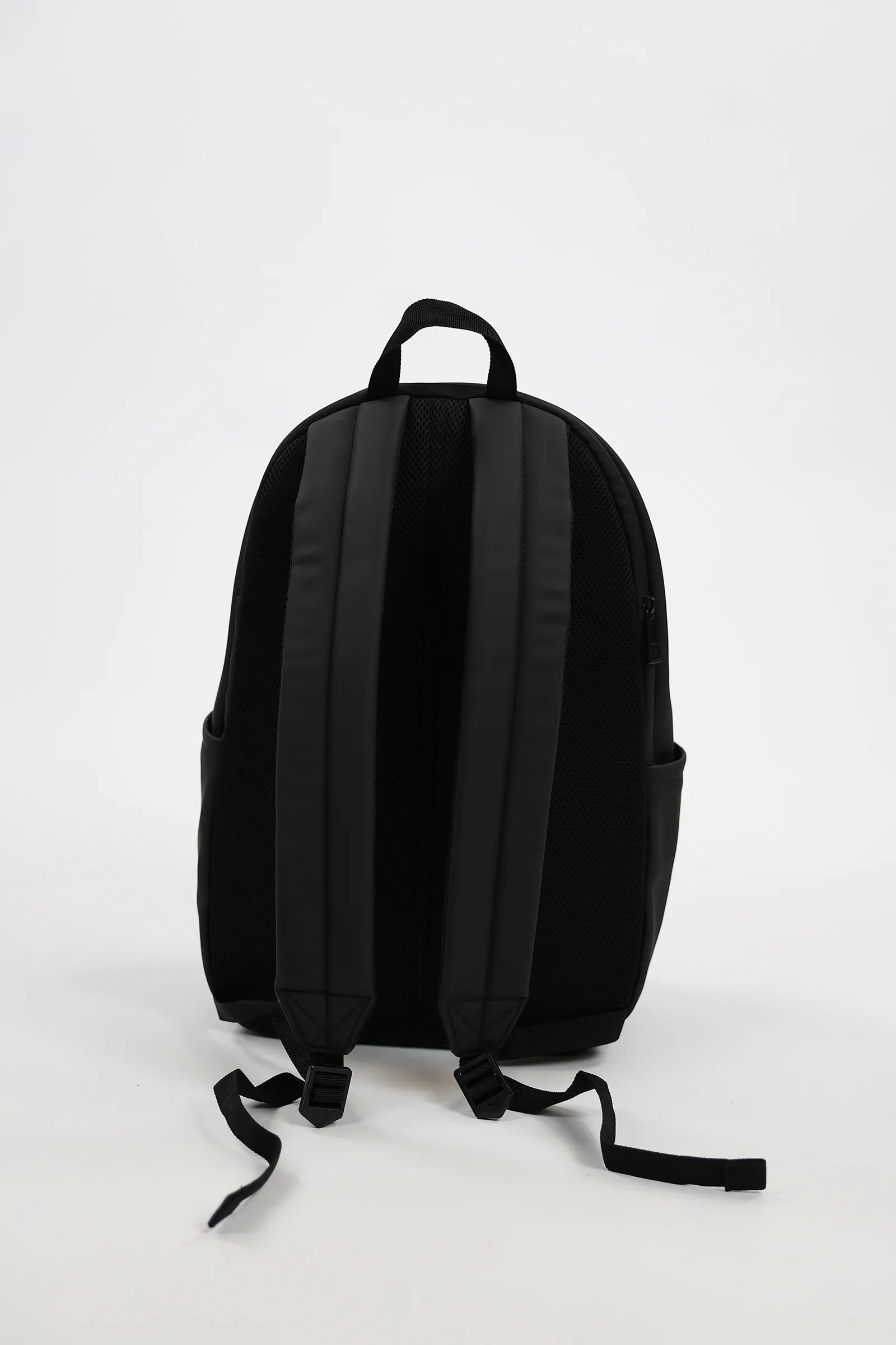 ÇANTË ESSENTIALS 20L BACKPACK