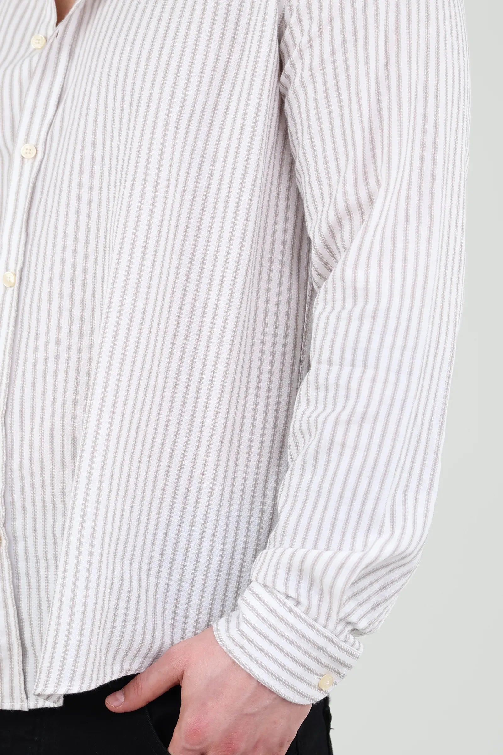 Kemishe collarless