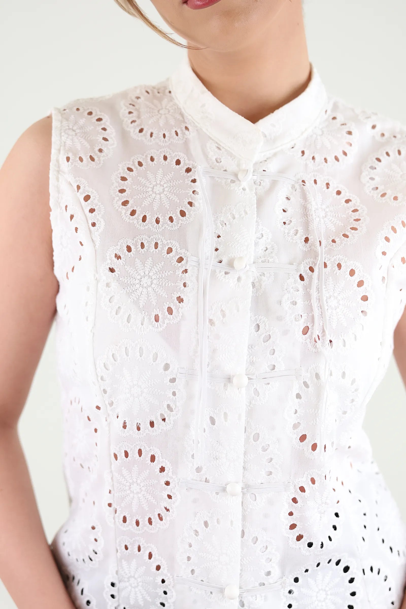 Maice eyelet summer