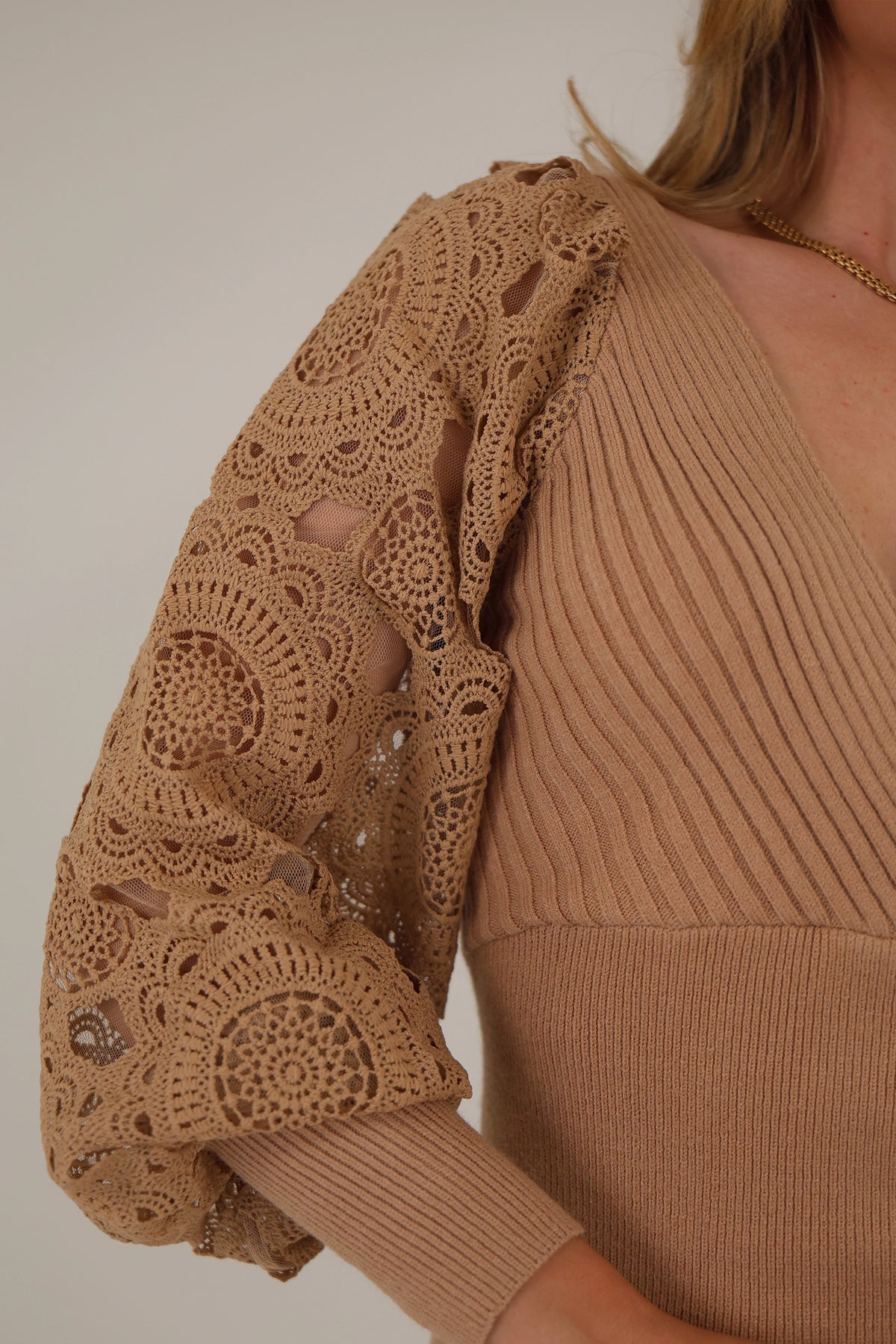 Fustan rib-knit maxi