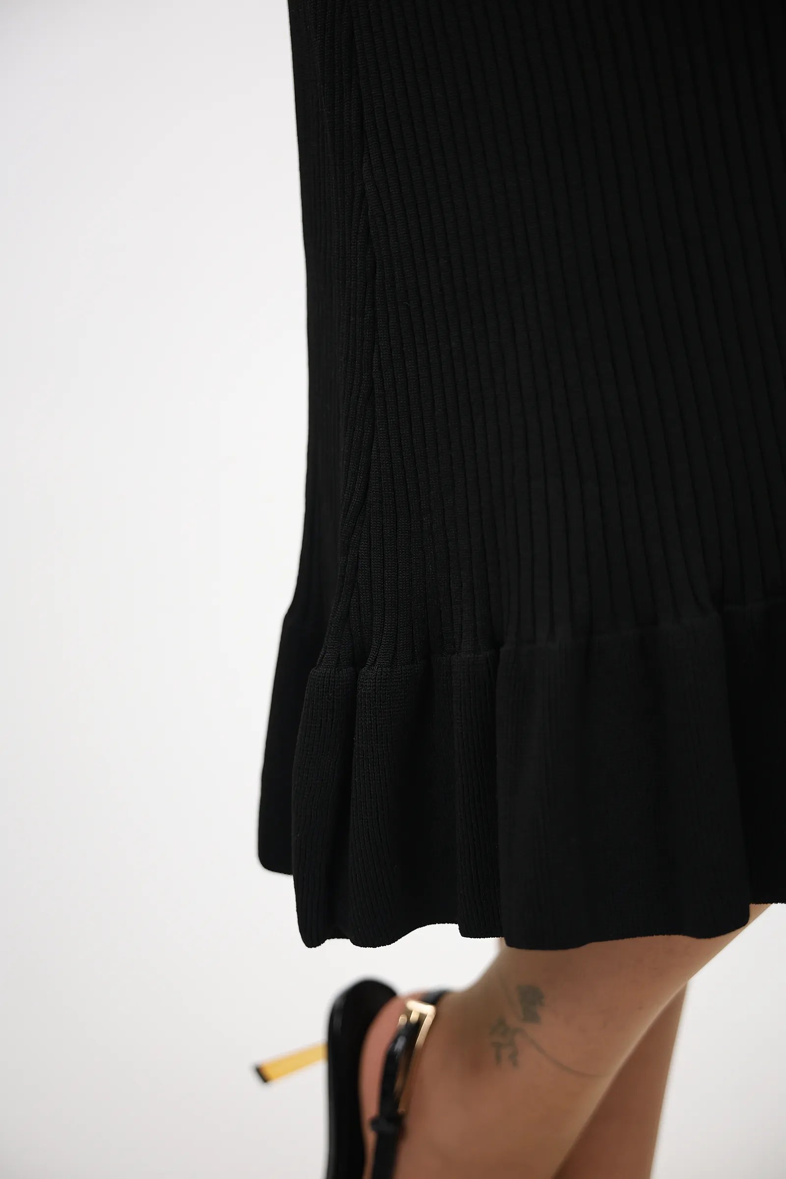 FUSTAN Knit Ruffle