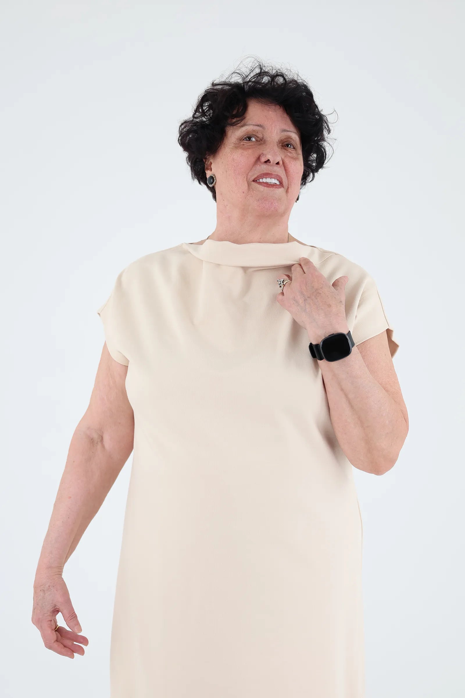 Fustan cowl neck