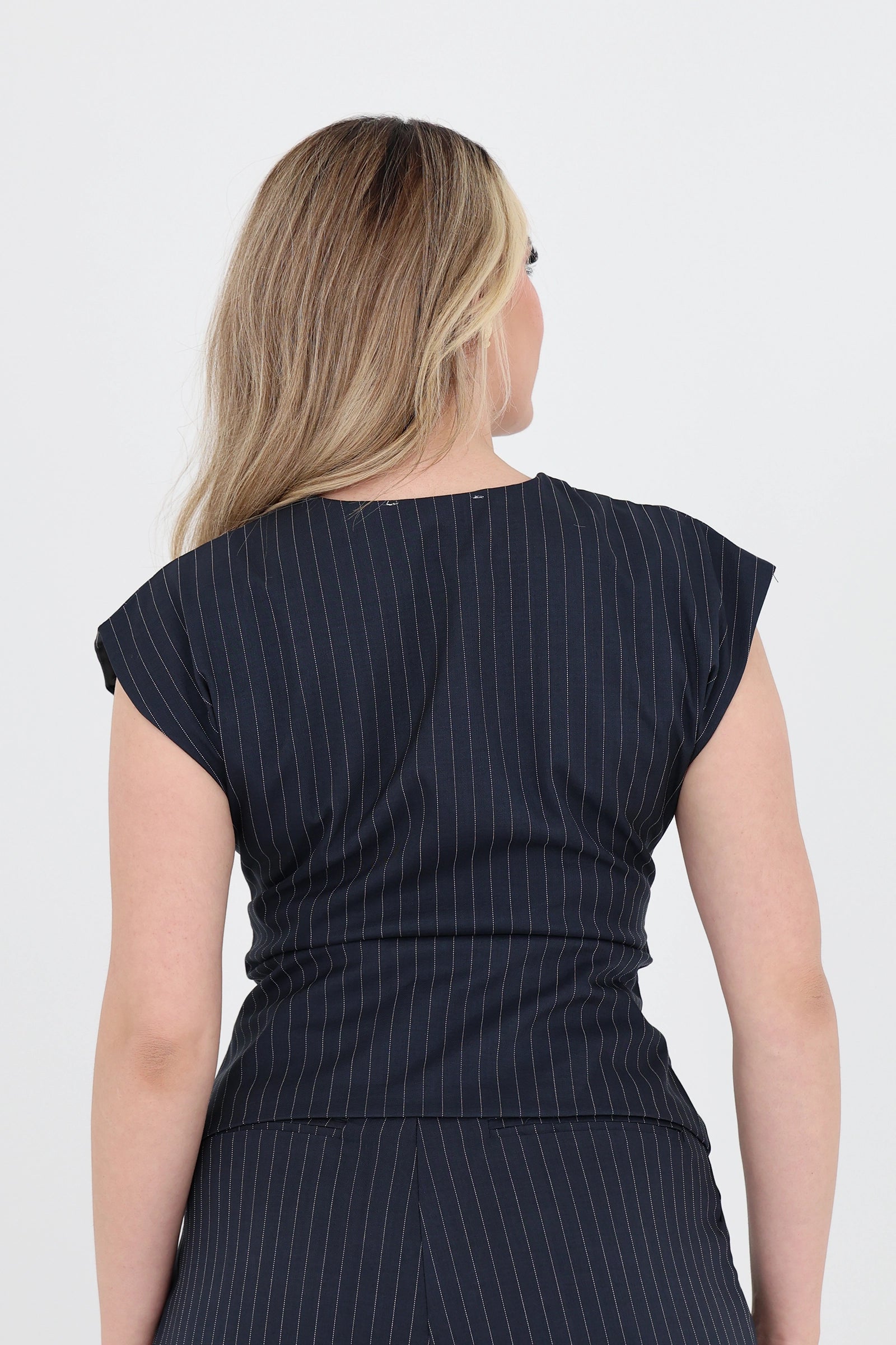 Jelek cap sleeves