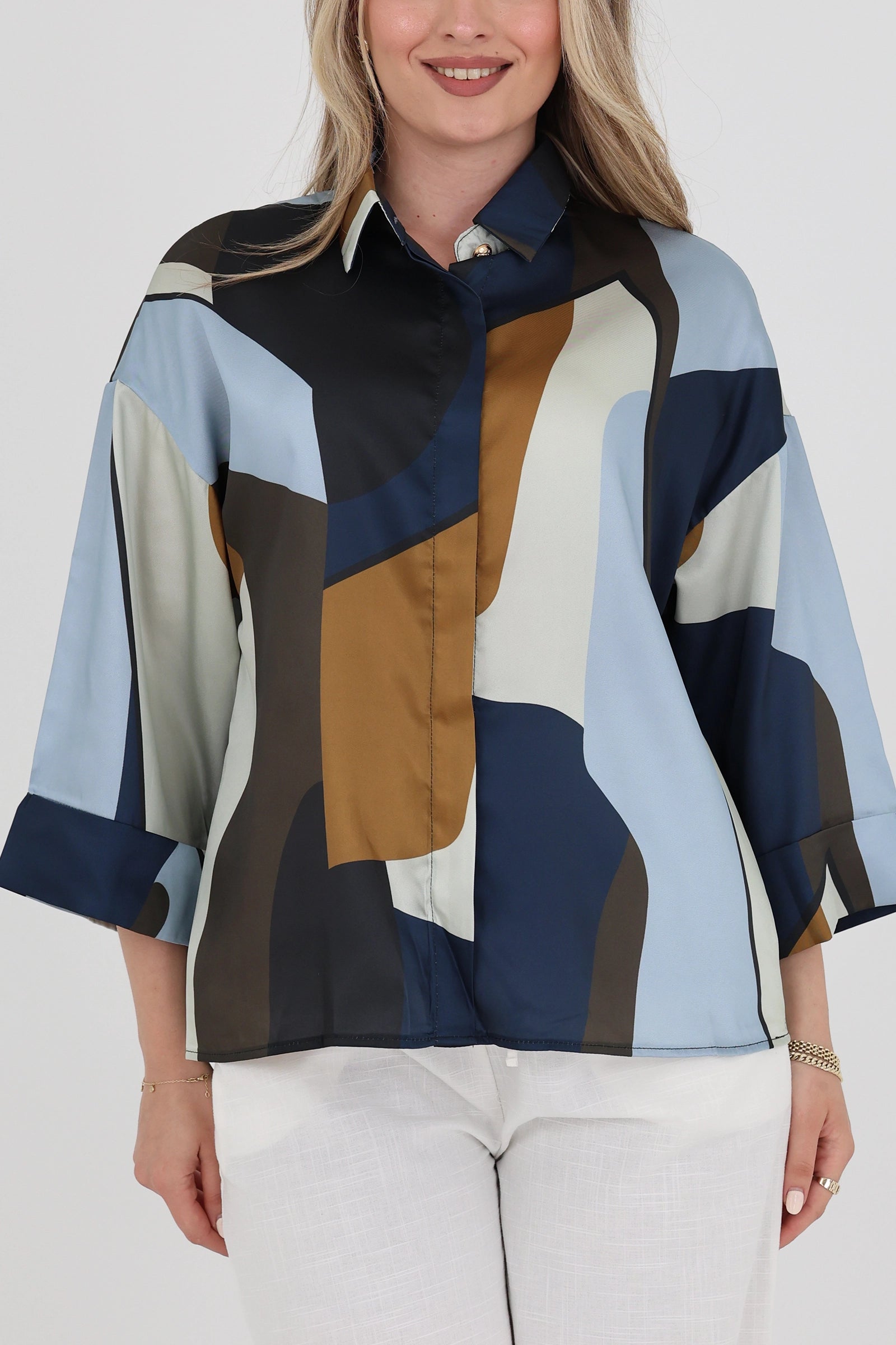 Kemishe oversized abstract