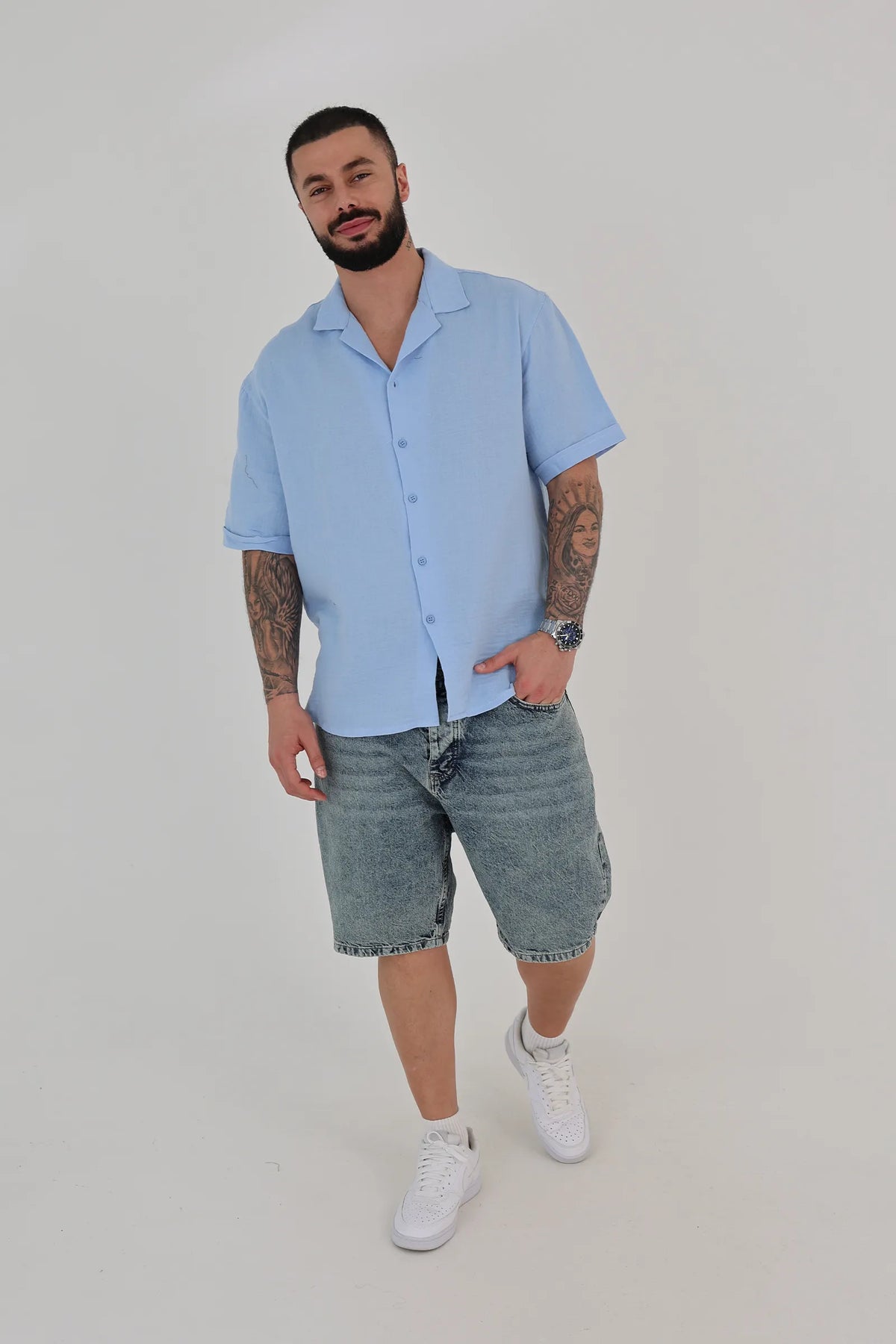 Kemishe holiday shirt