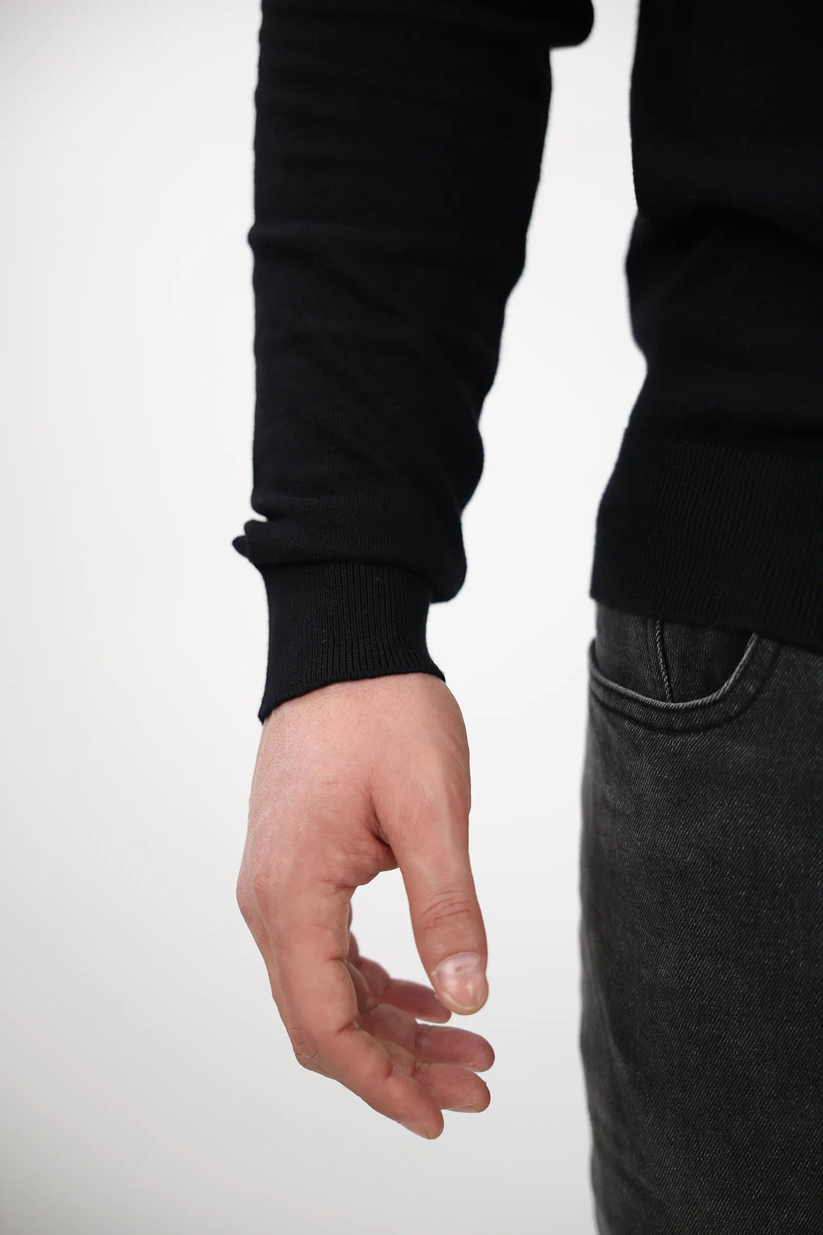 RROLLKË Polo Neck Sweater