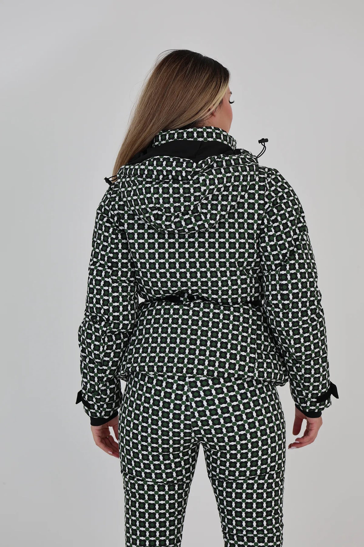 Jakne geometric