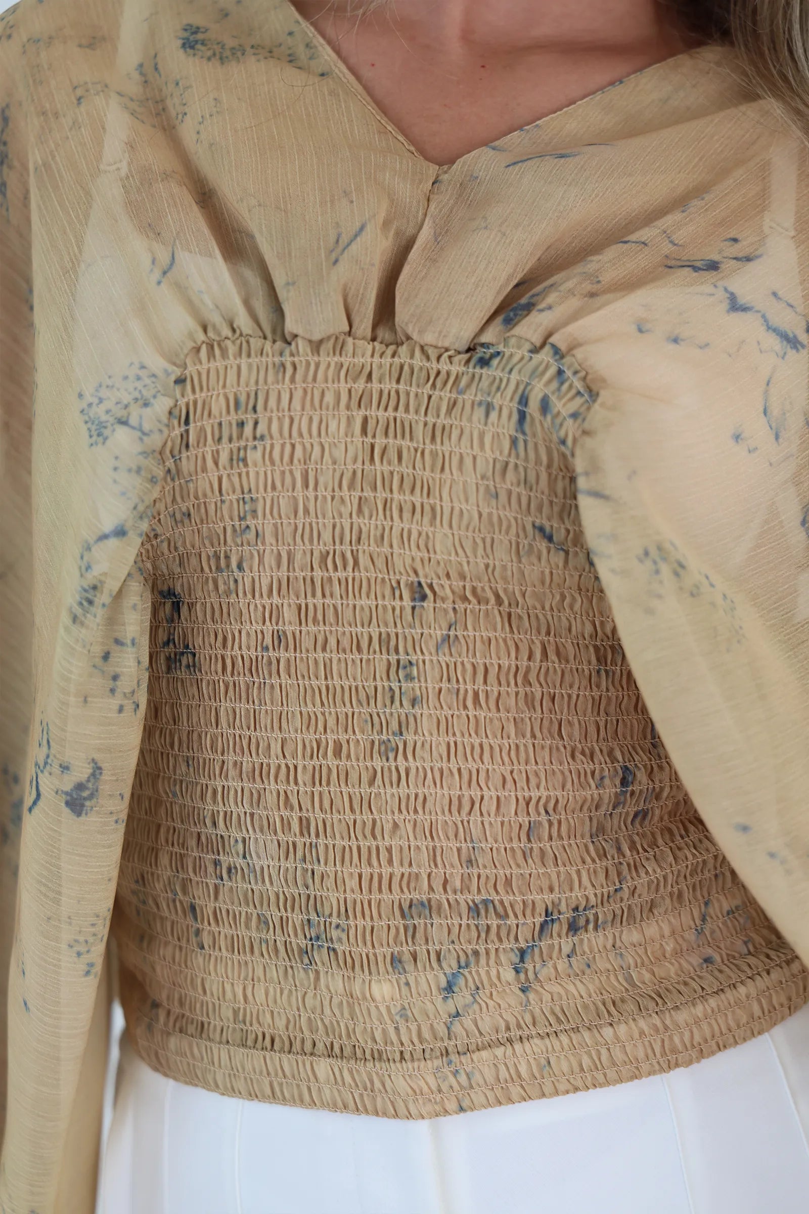Bluze v-neck butterfly