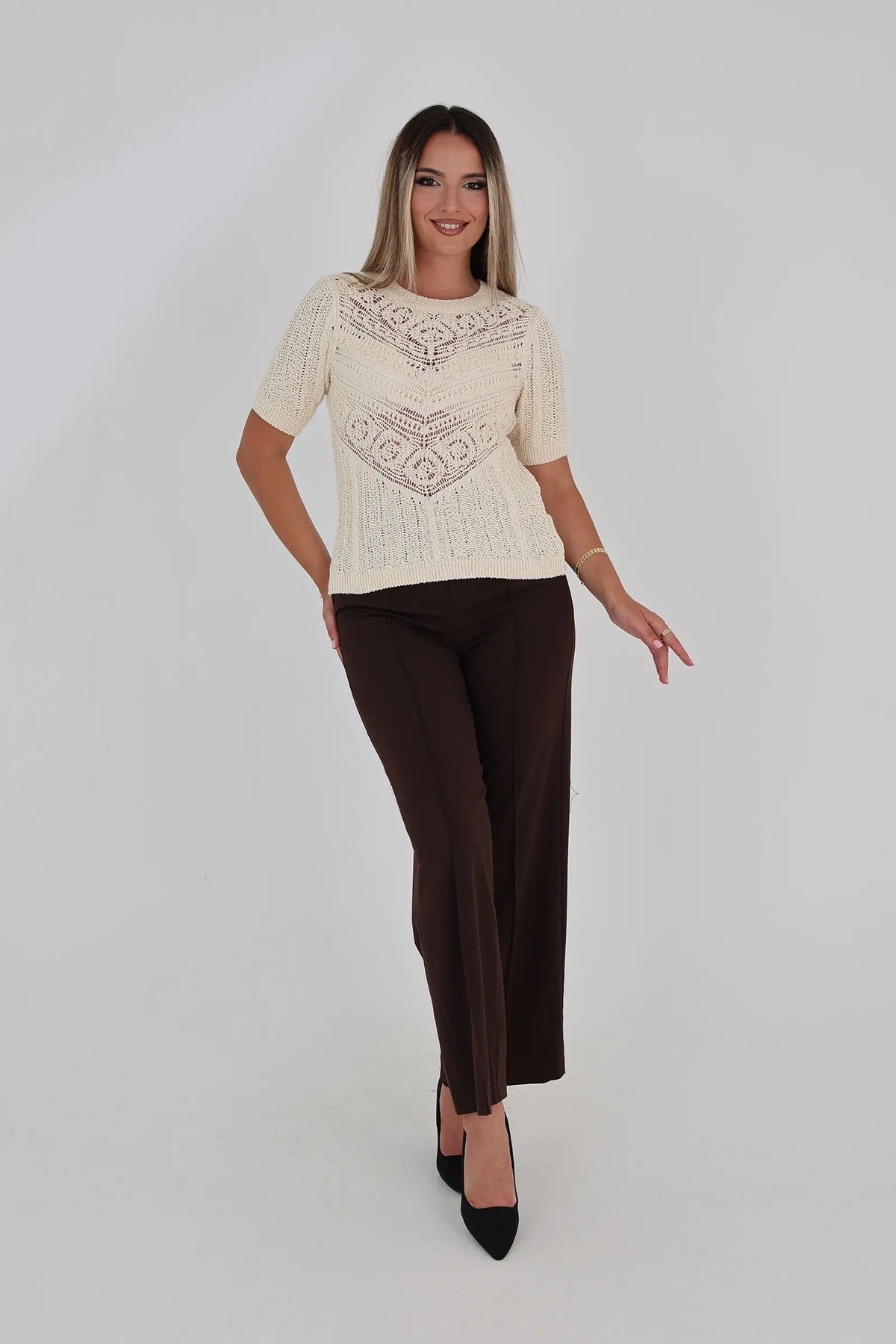 Maice geometric lace