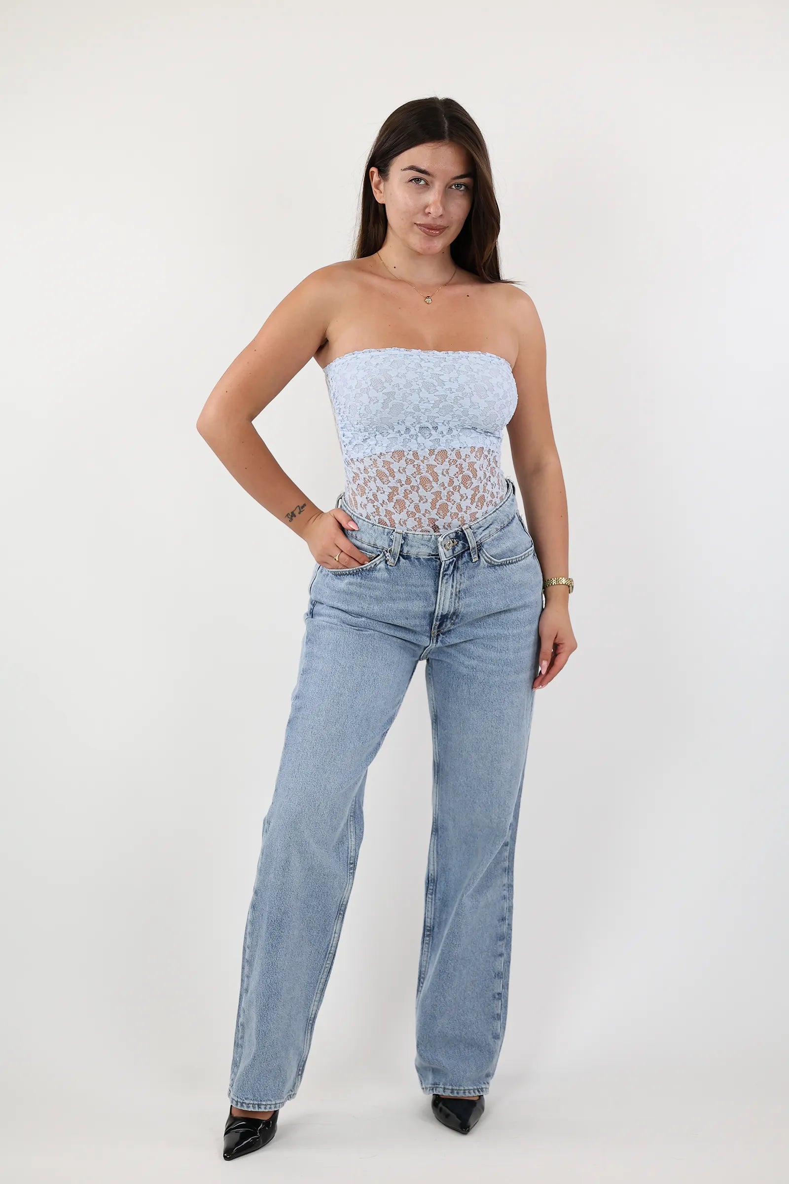 MAICË LACE