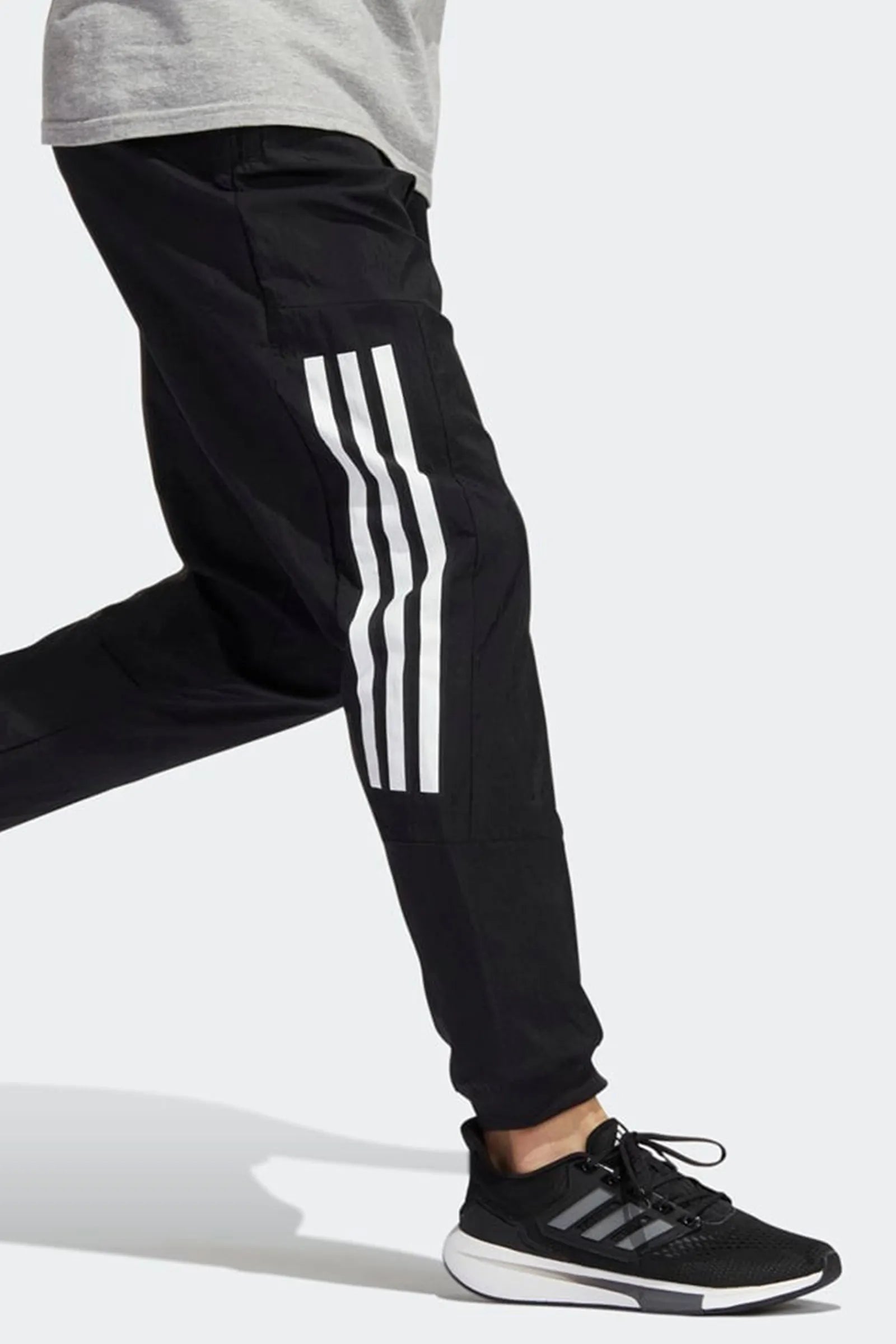 TRENERKA Future Icons 3-Stripes Woven Pants Black