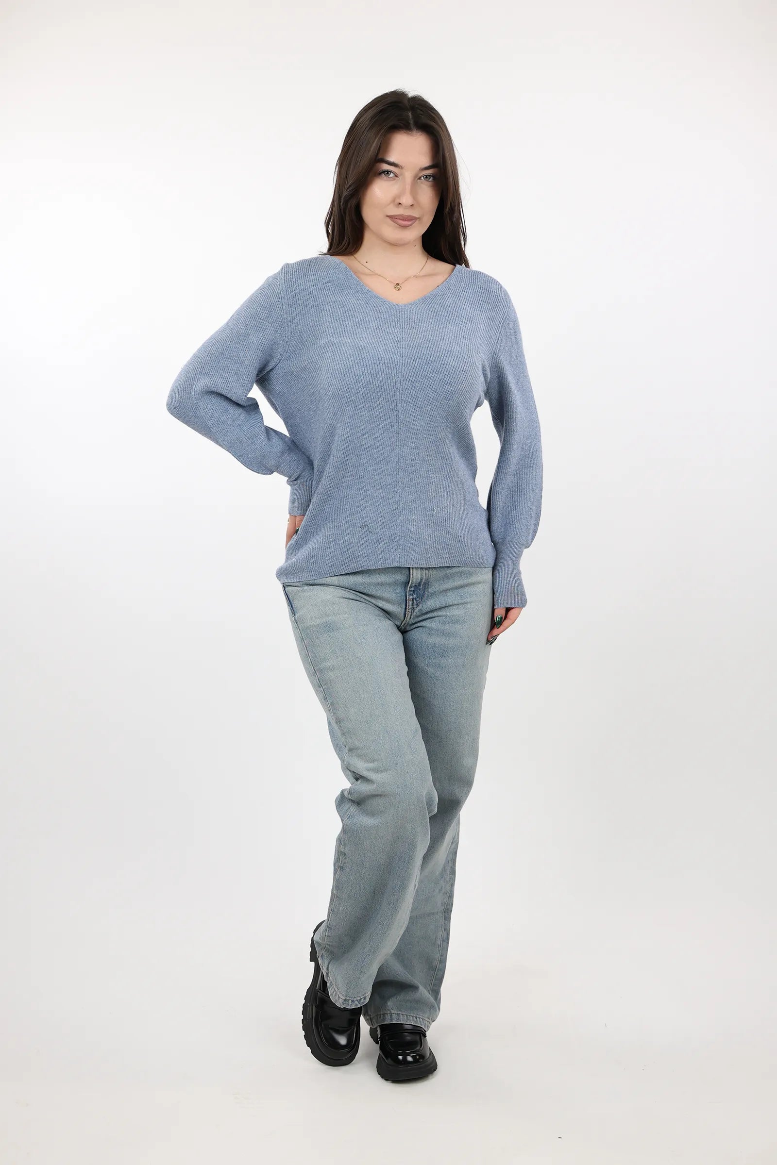 Xhemper chuba v-neck