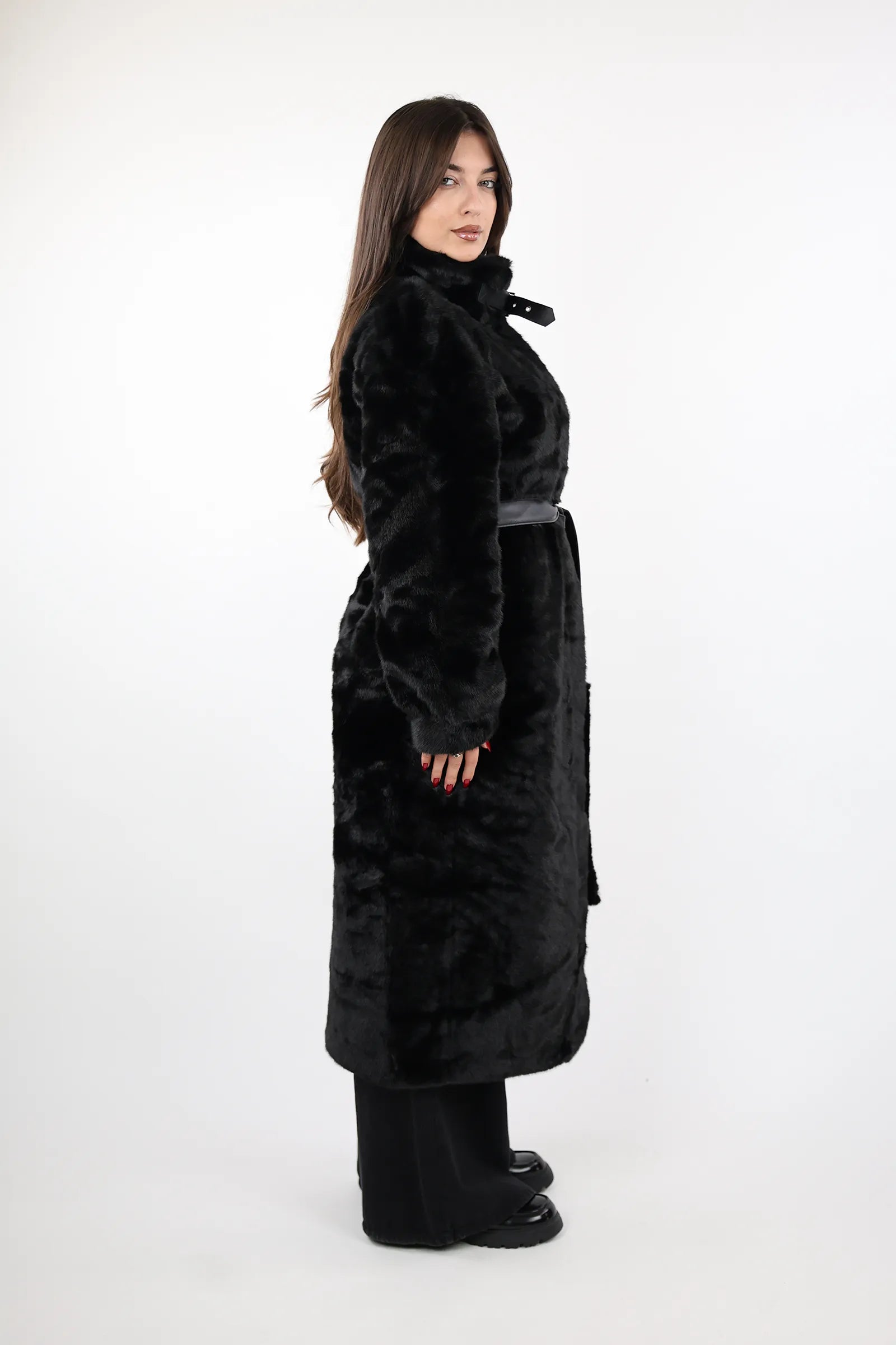JAKNE Oversized  Faux Fur