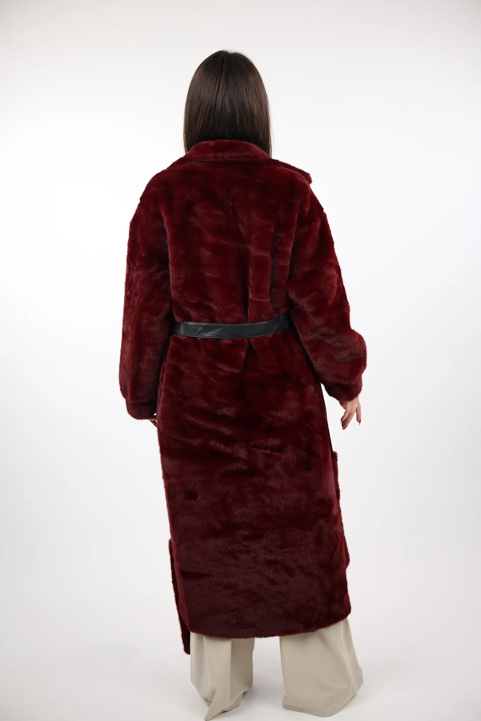 JAKNE Oversized  Faux Fur