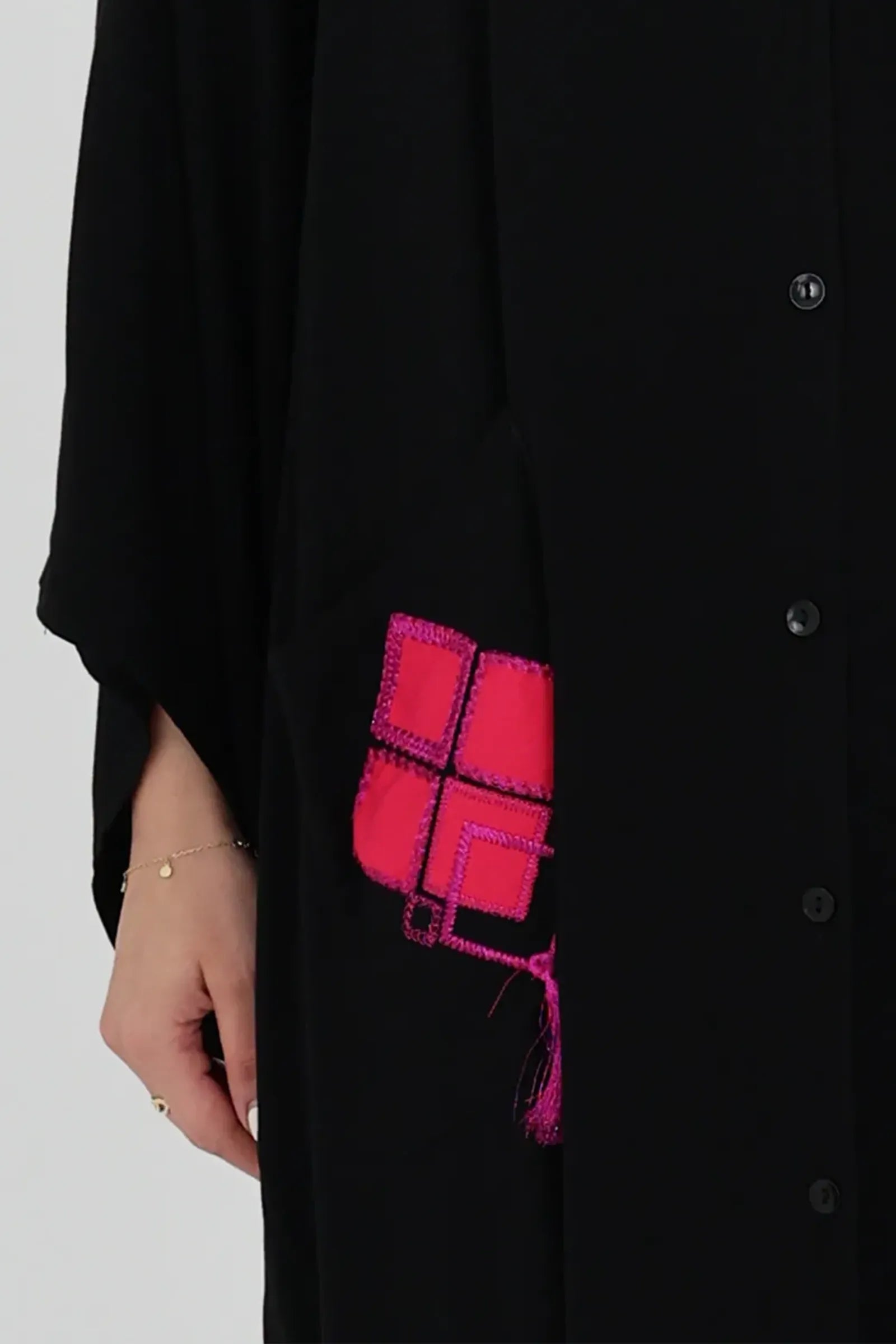 Fustan embroidered