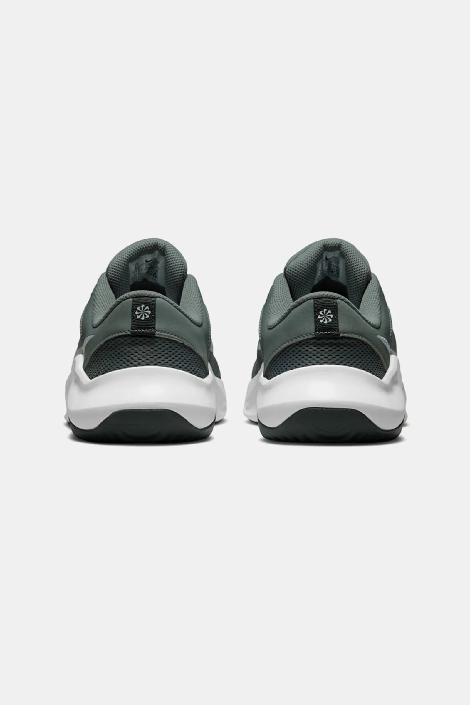 Nike Legend Essential 3 Next Nature DM1120-002