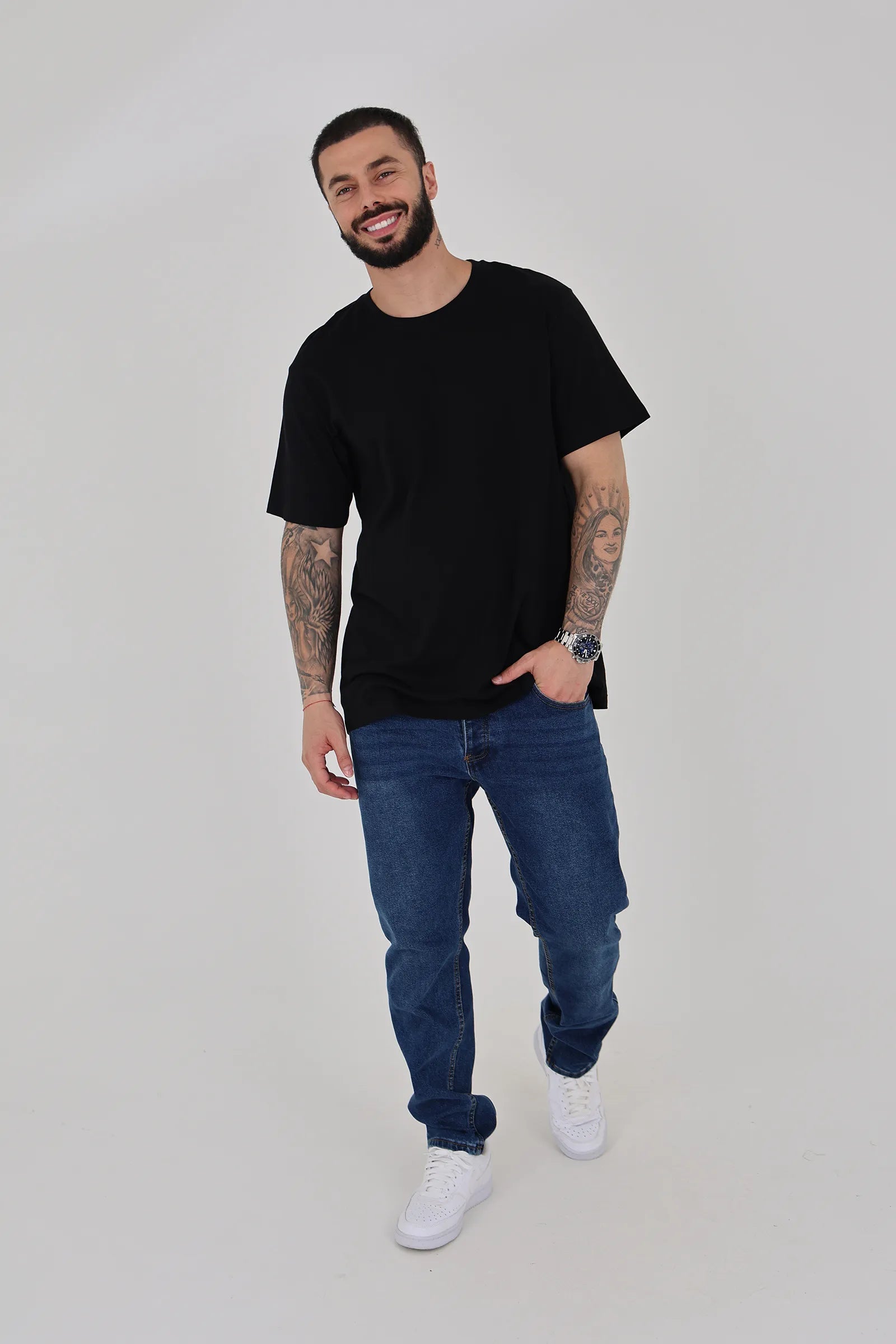 Maice under shirt