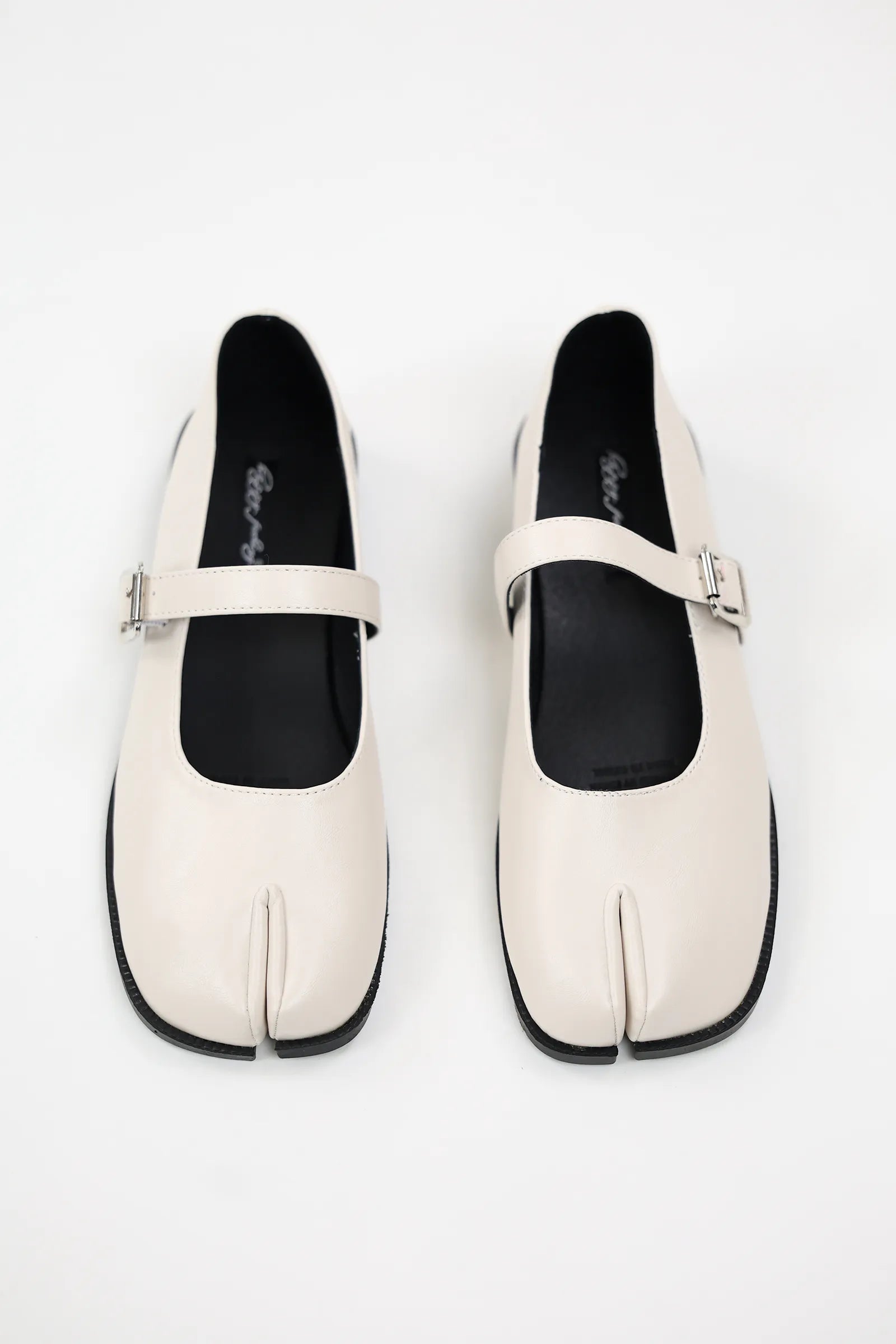 KËPUCË SPLIT TOE