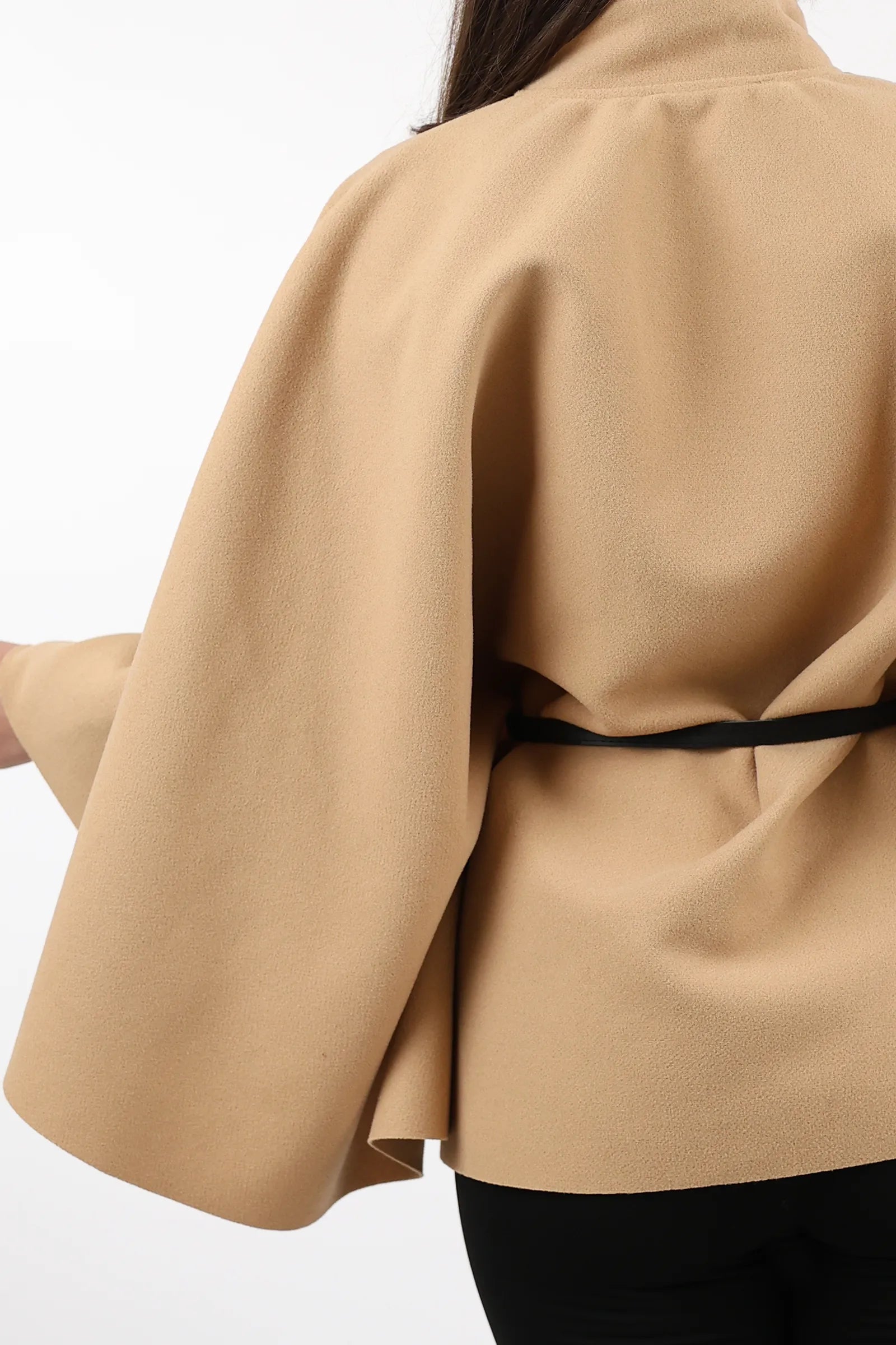 PALLTO BELTED PONCHO