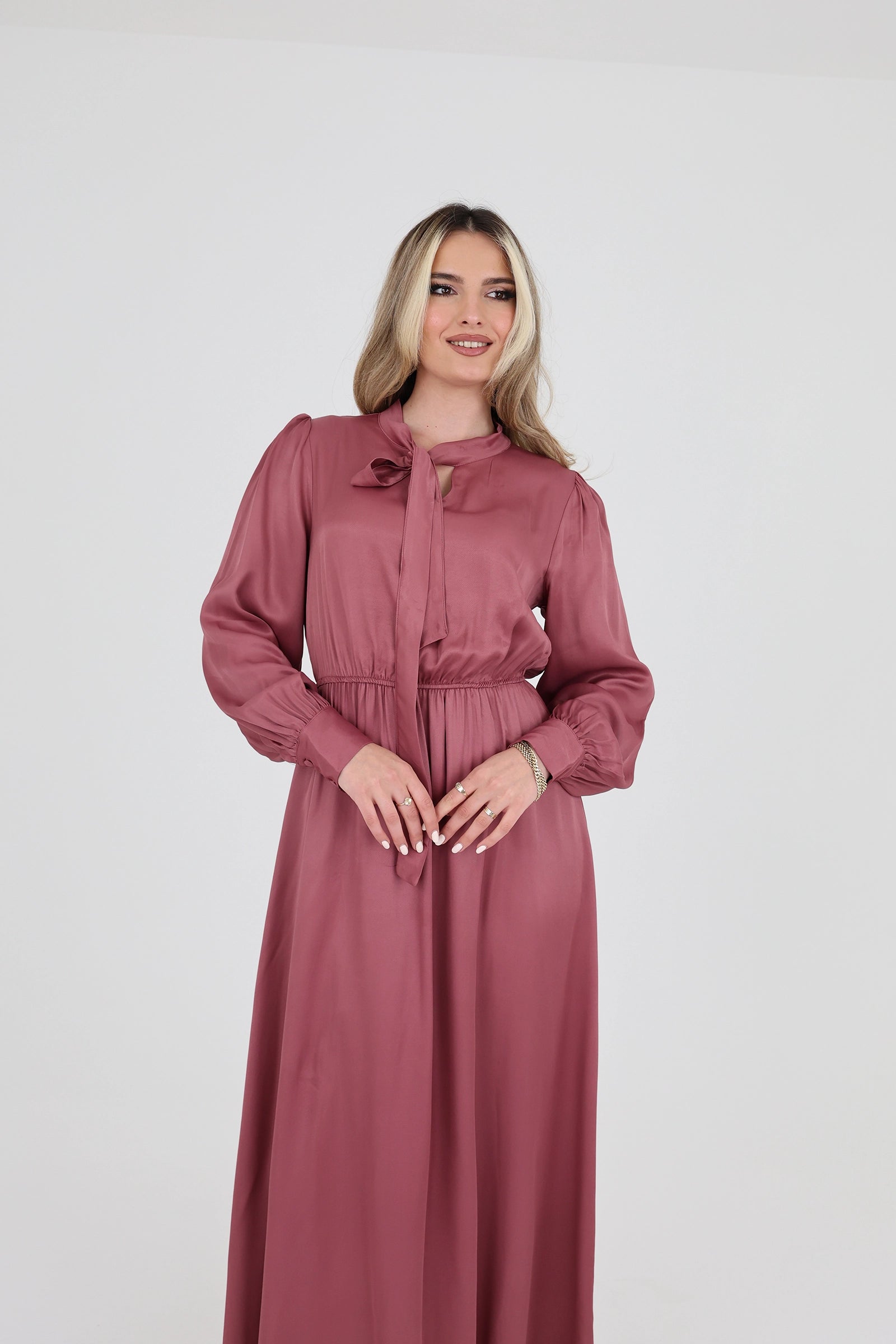 Fustan evening dress