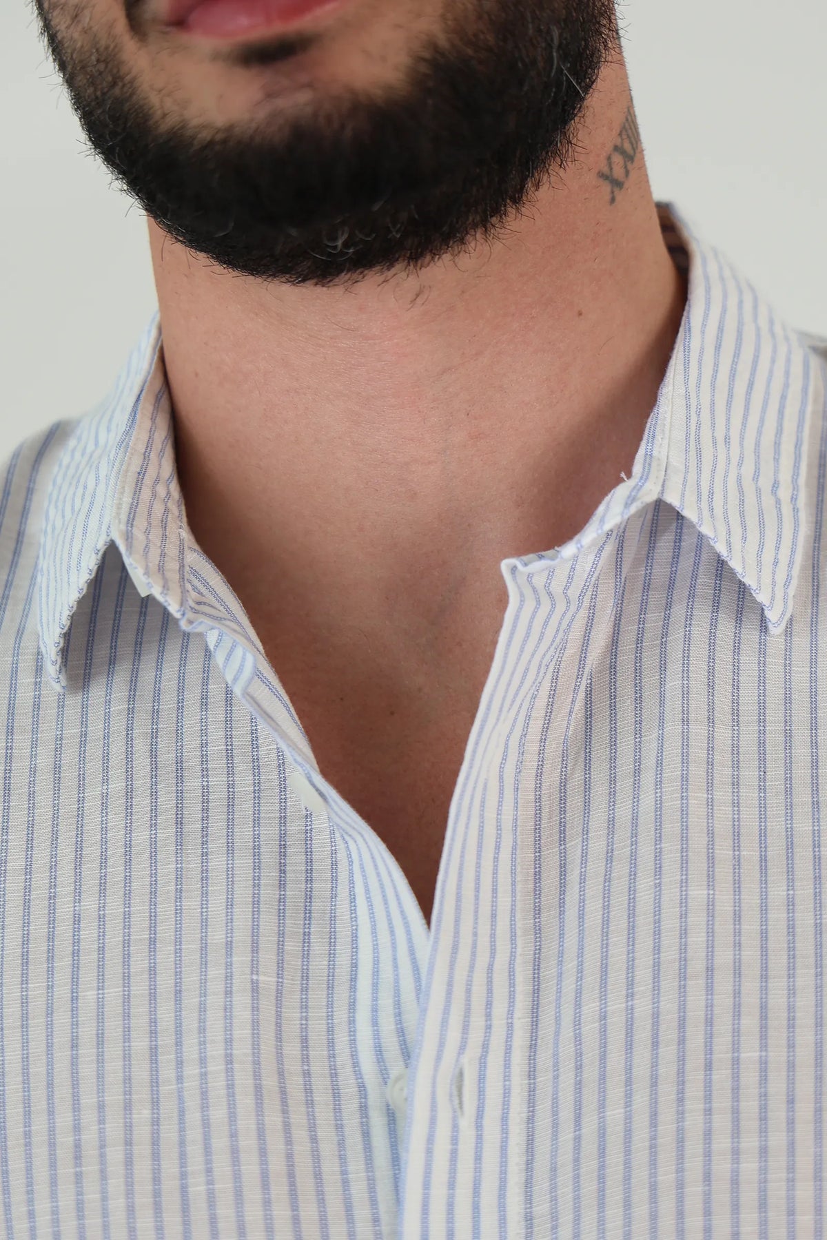 Kemishe blue and white stripe