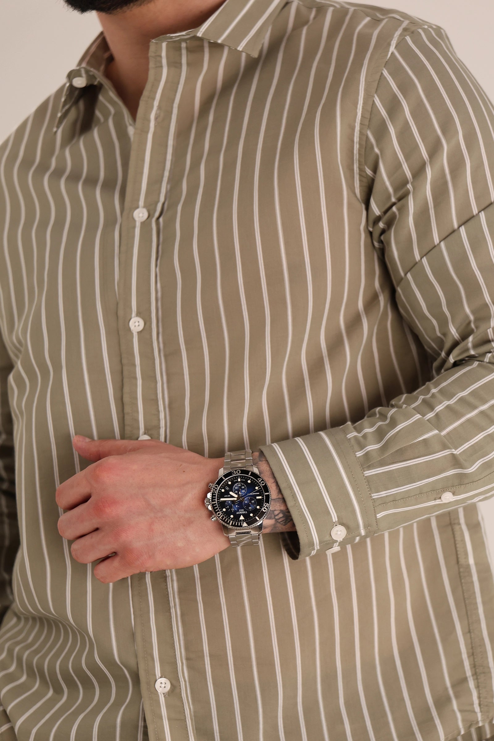 Kemishe stripe button