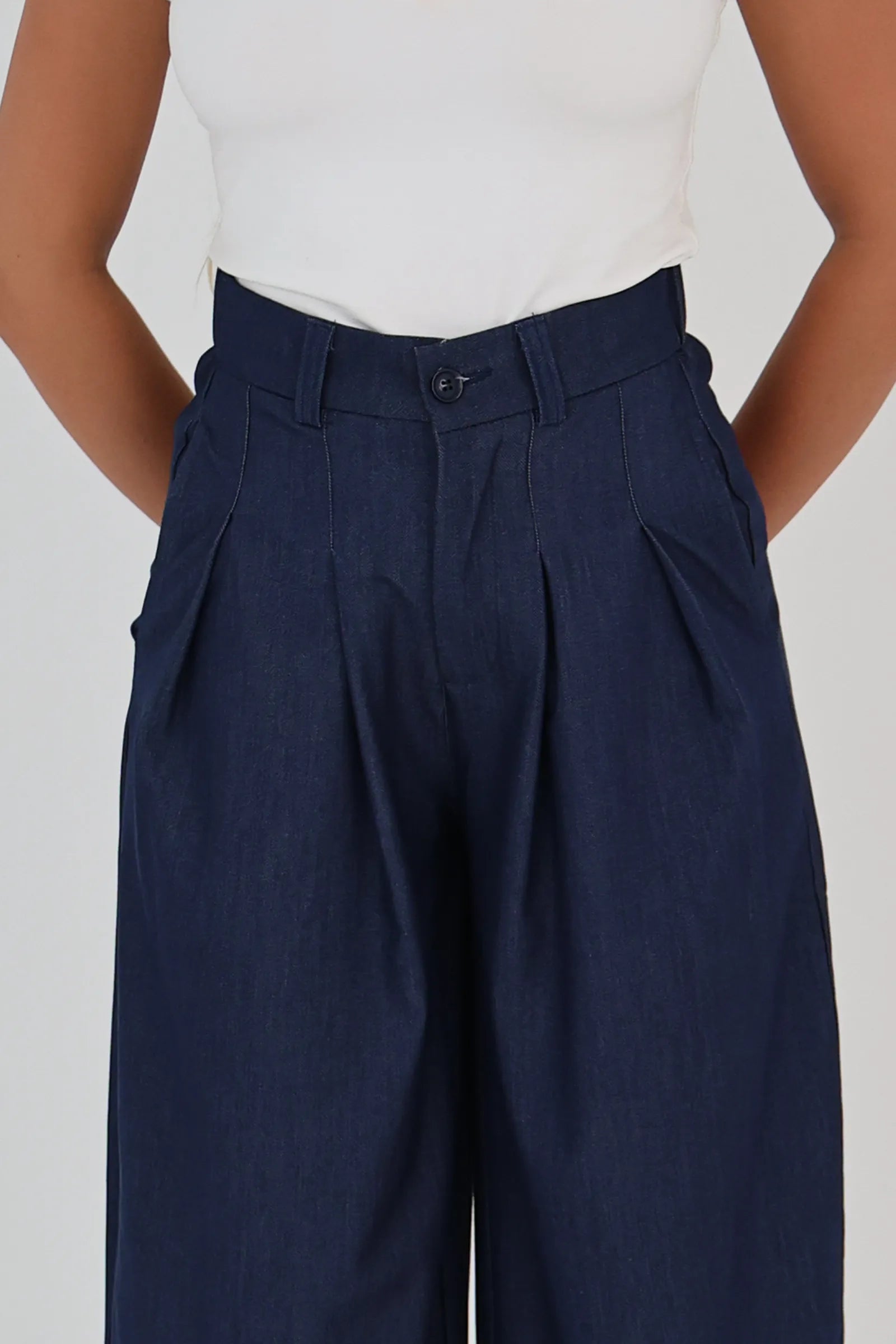 Pantallona dark denim