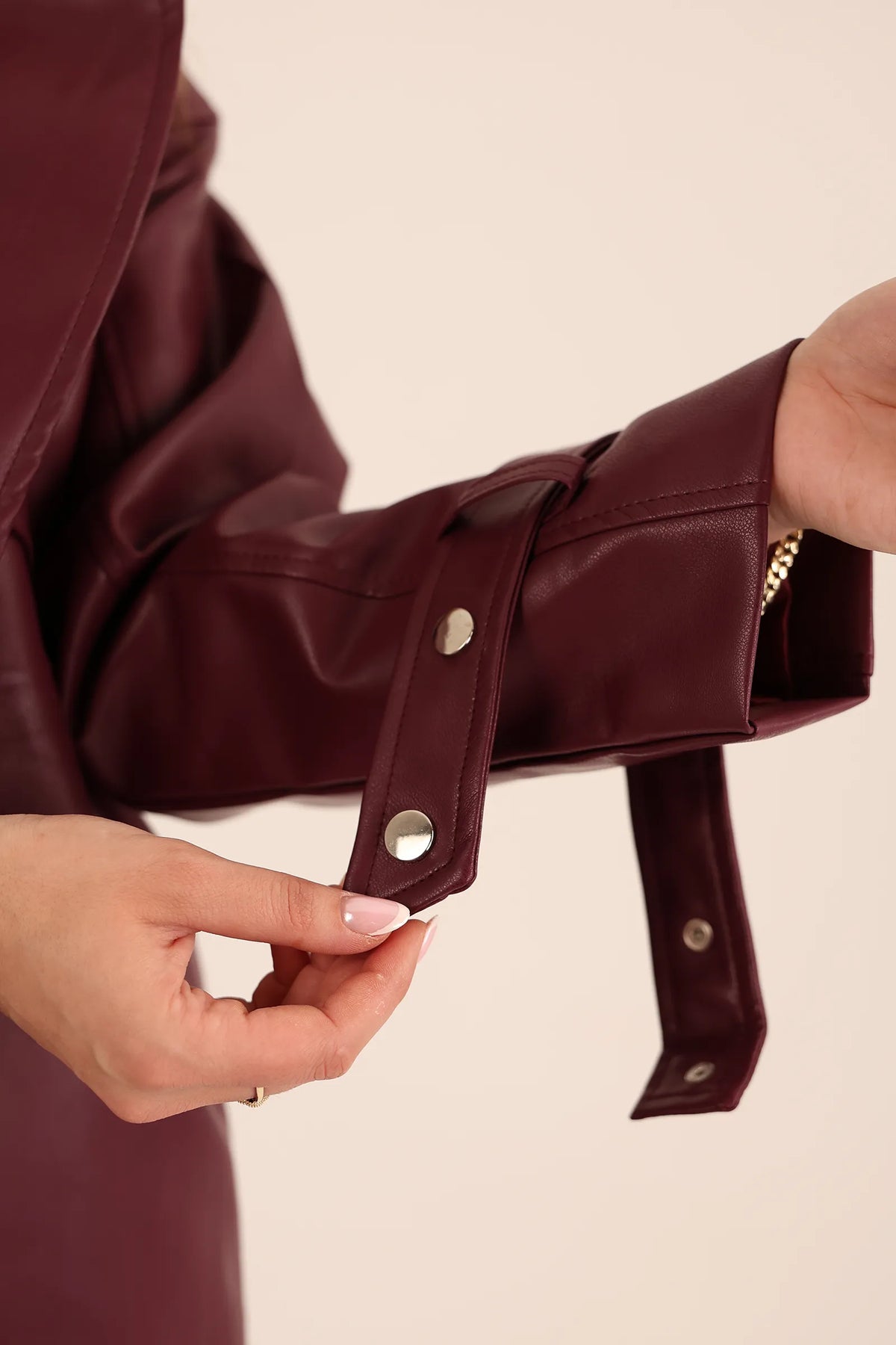 Mantil longline trench