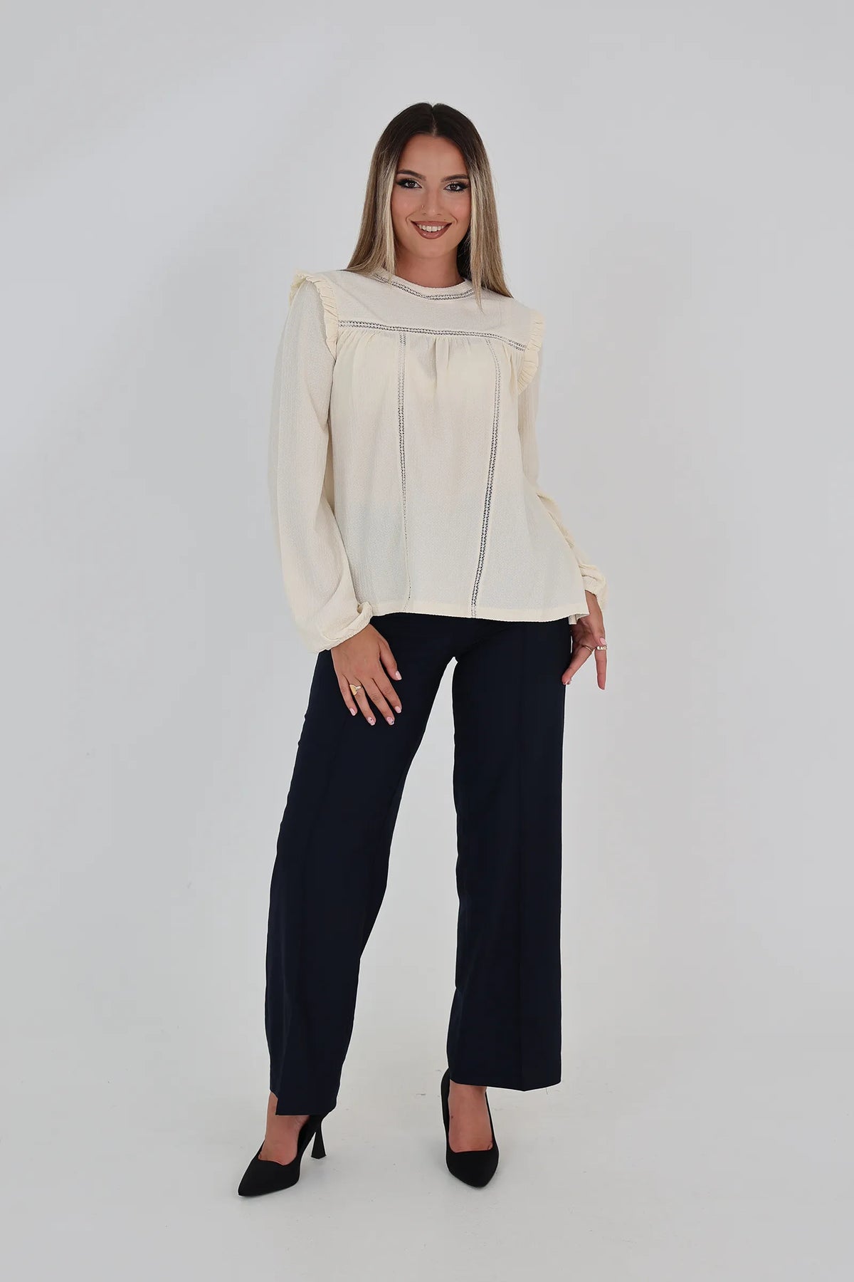Pantallona with belt