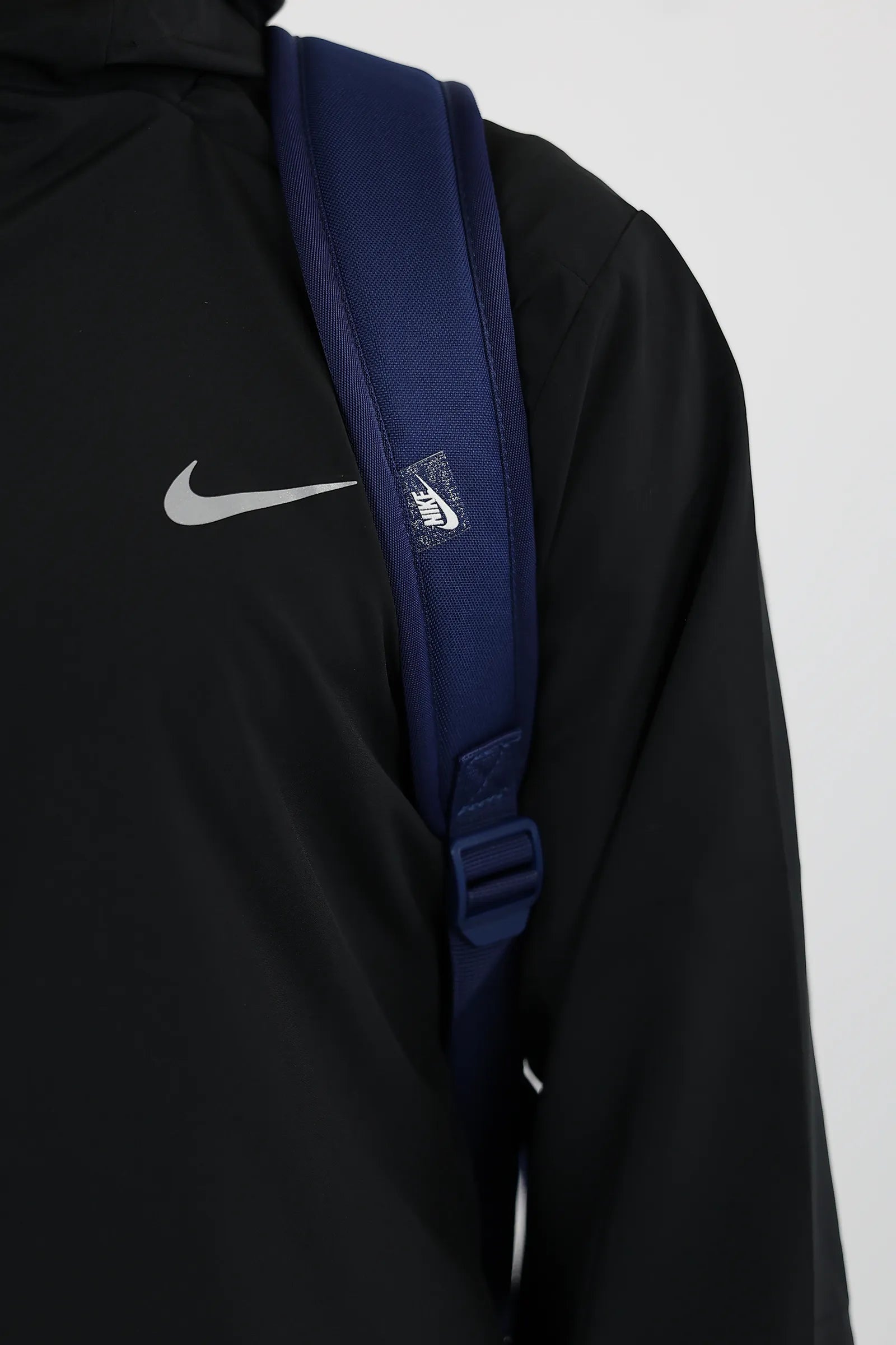 ÇANTË NIKE ELEMENTAL LOGO