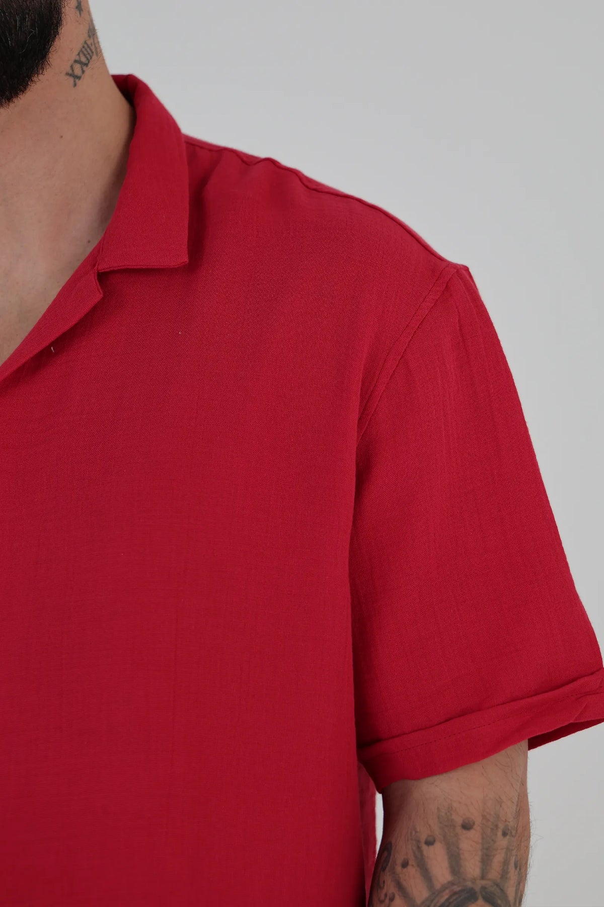 Kemishe holiday shirt