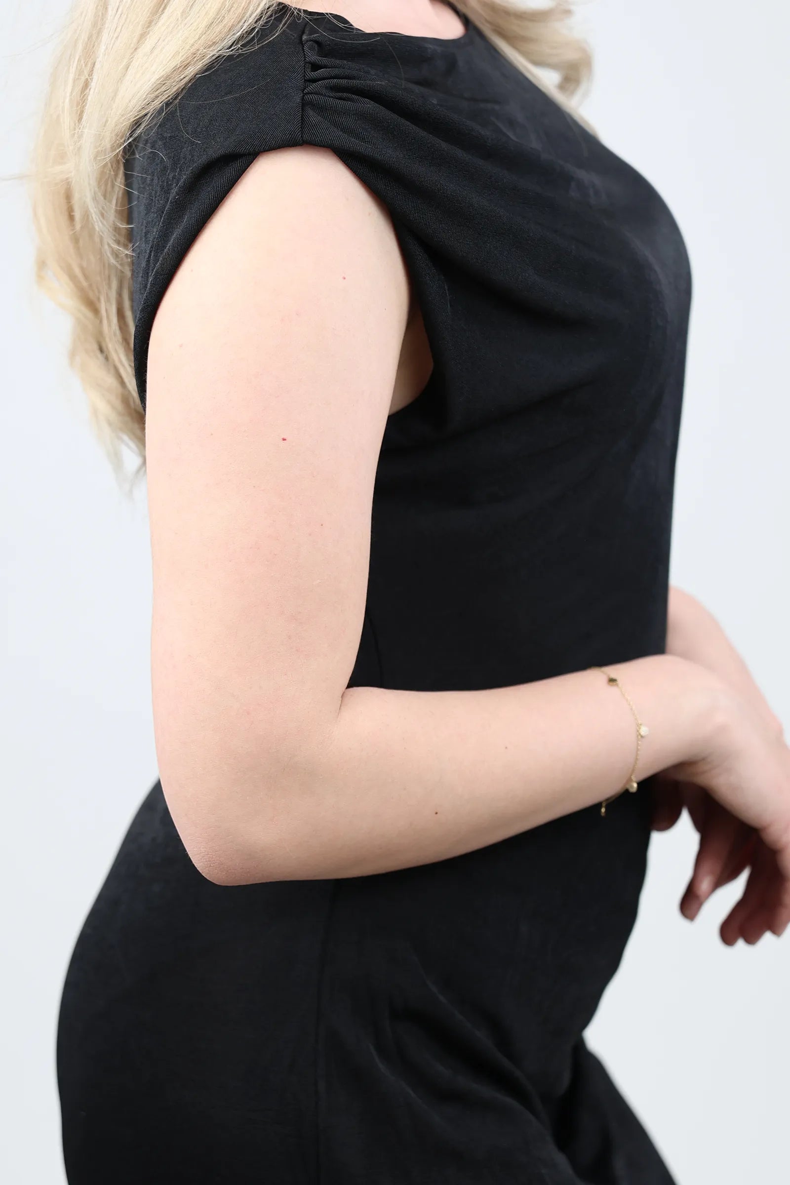 Fustan cocktail dress