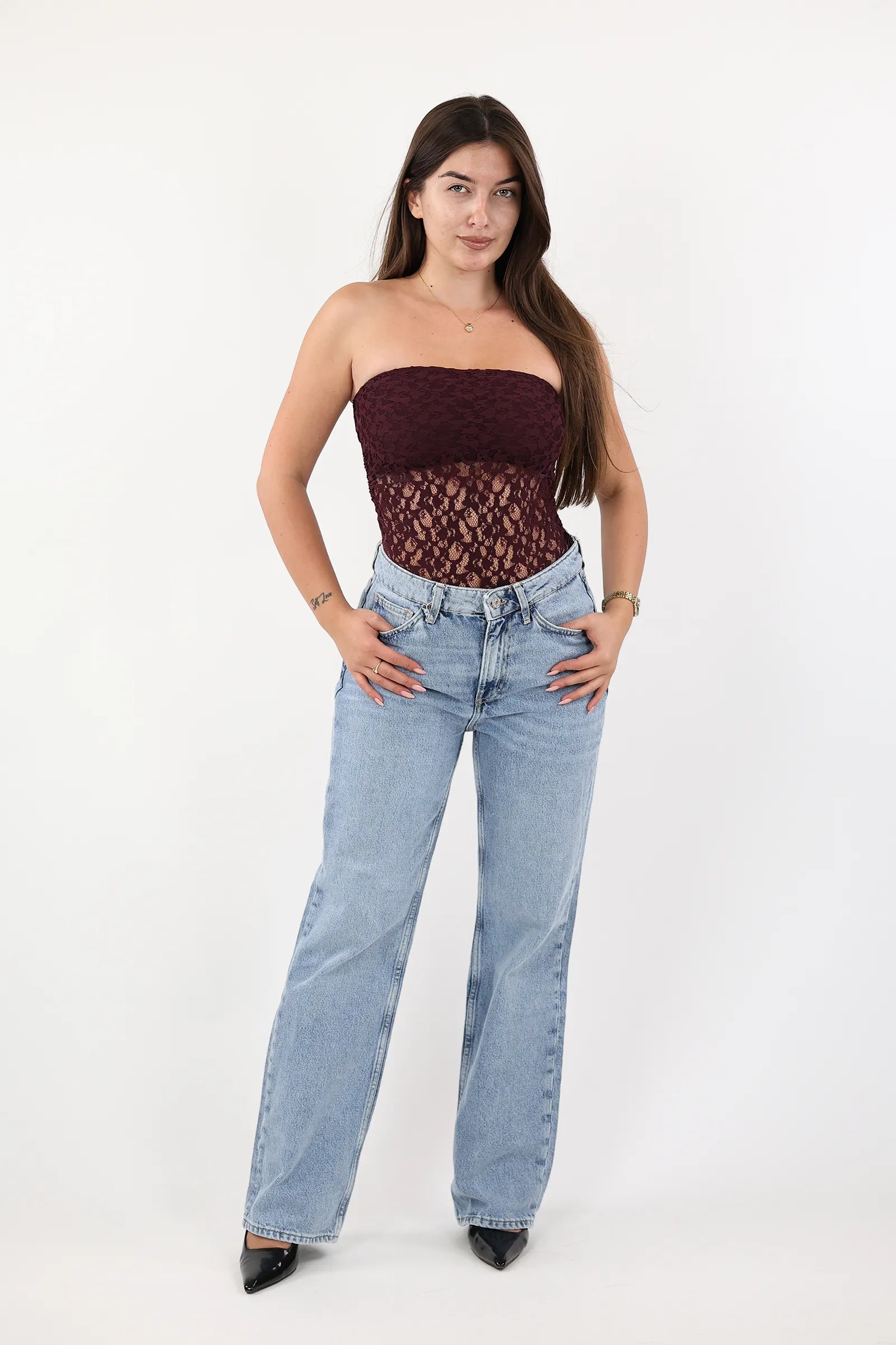 MAICË LACE