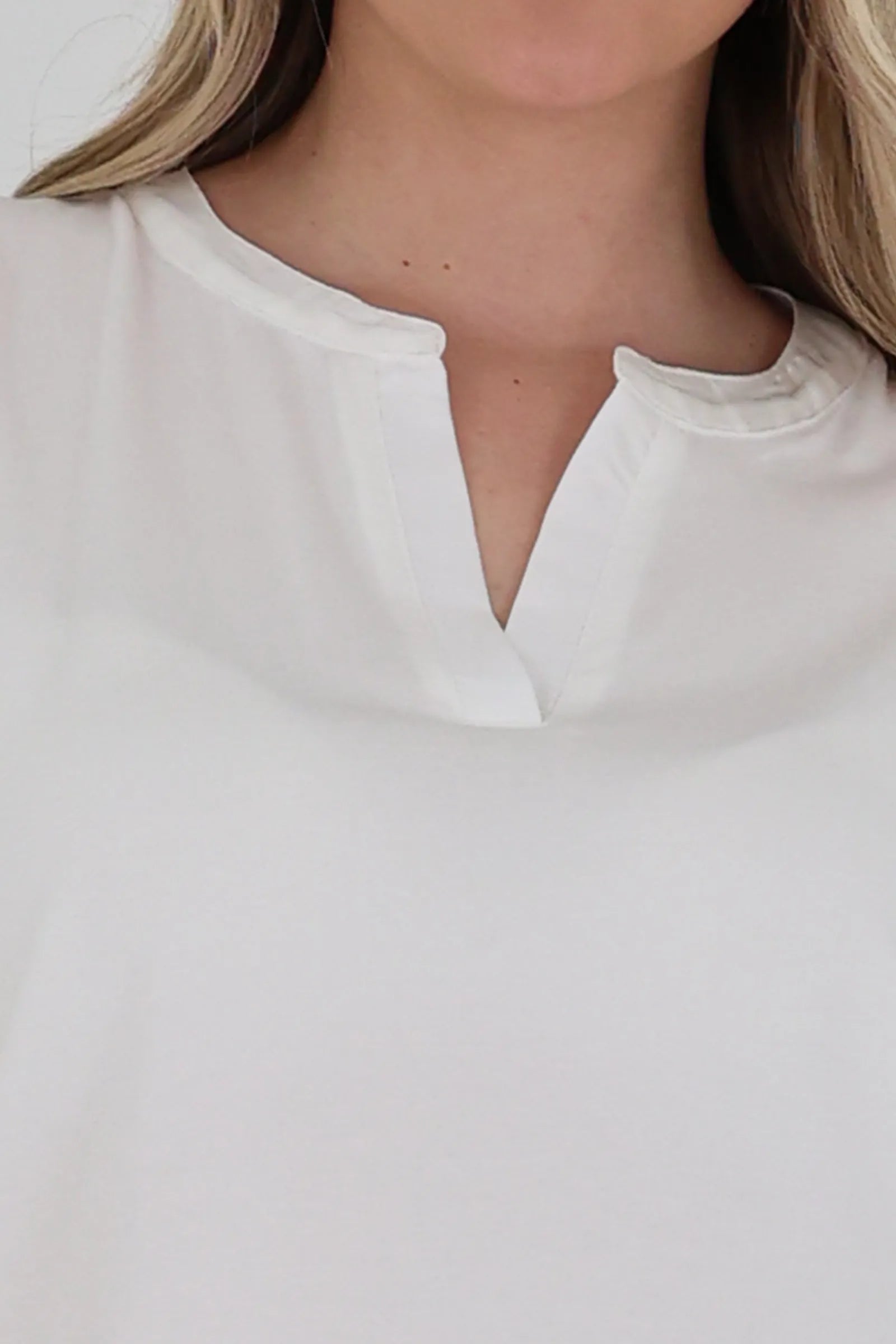 Maice split neck