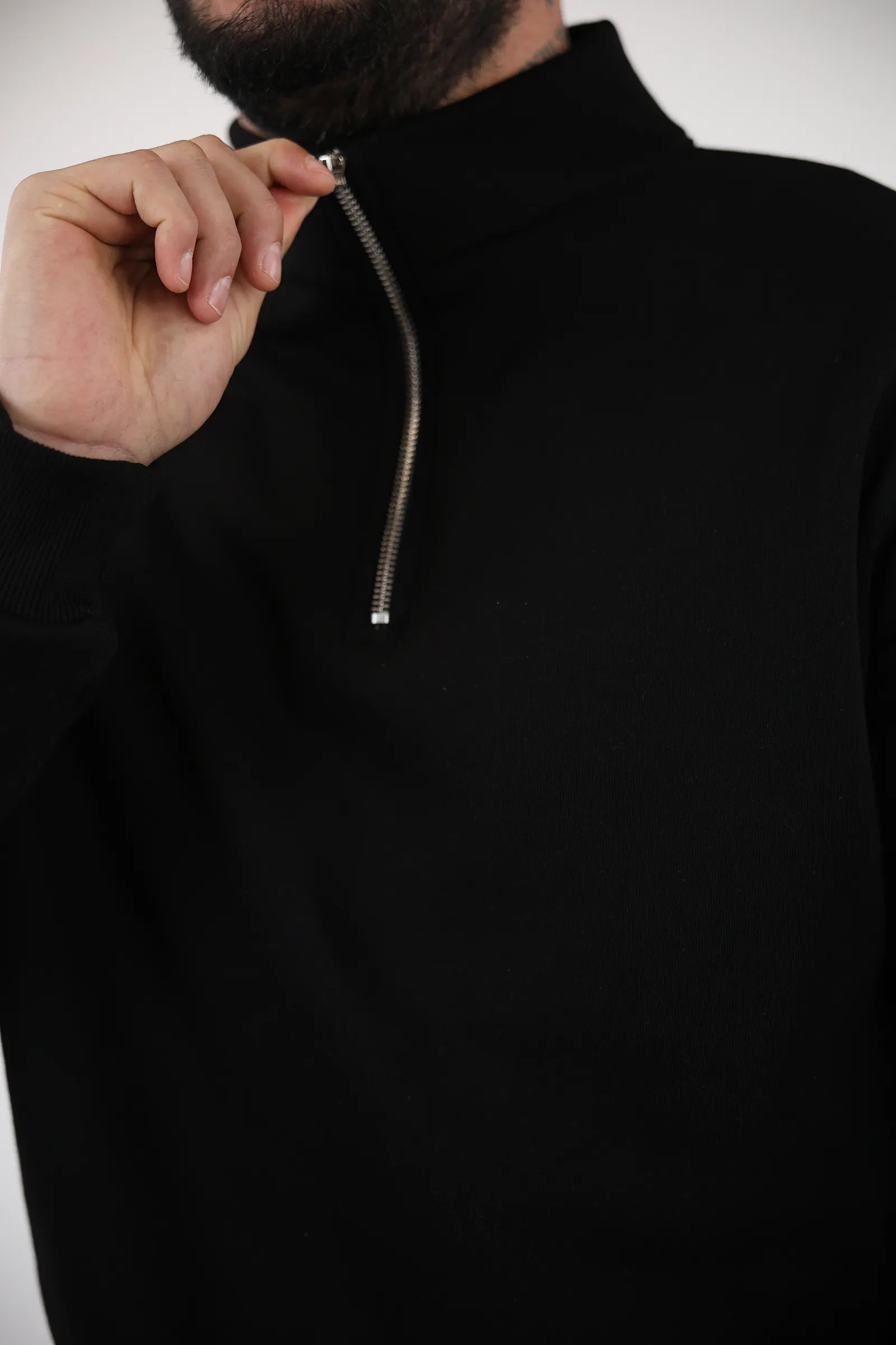 DUKS collar and zipper