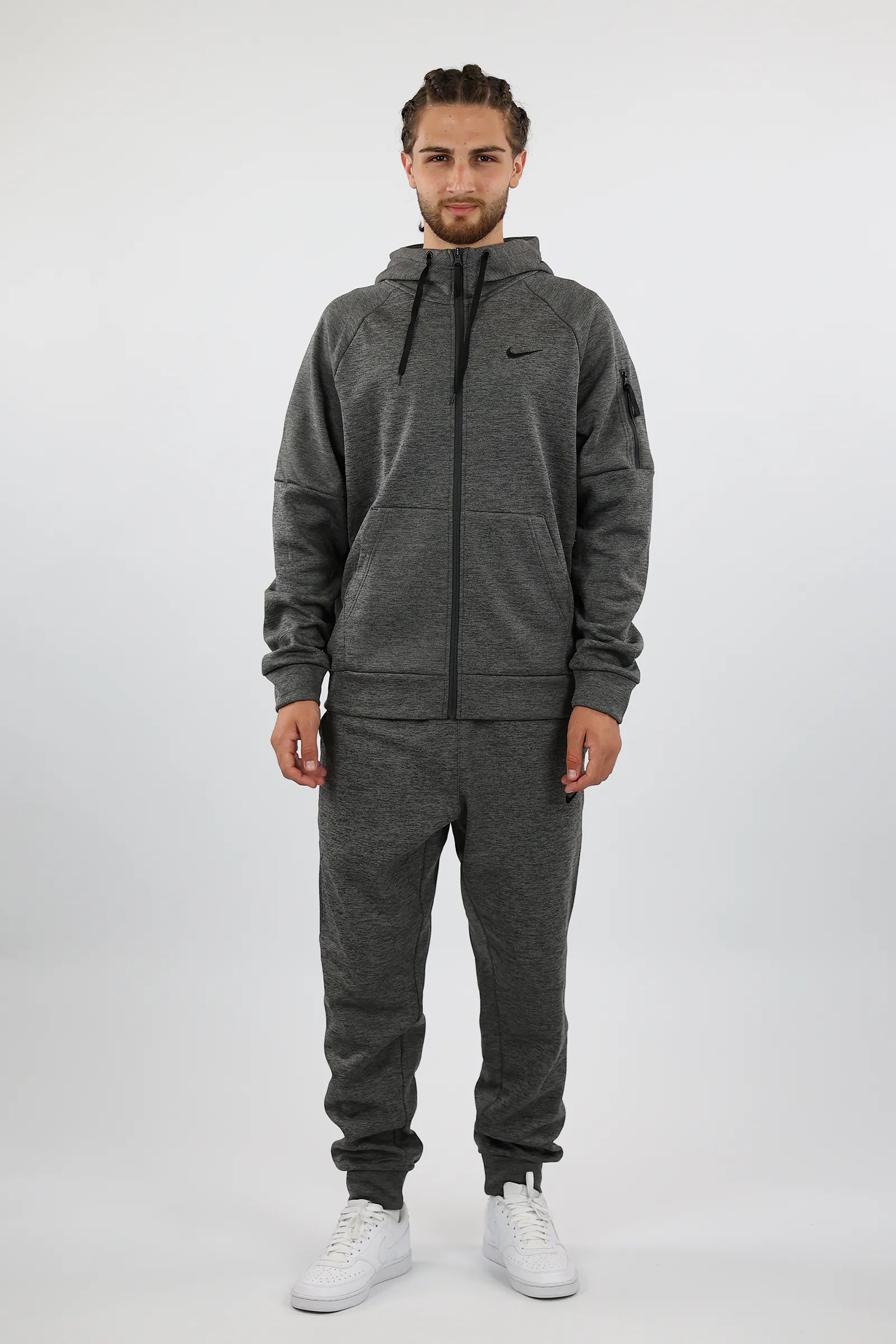 TRENERKA NIKE THERMA FIT TRAINING JOGGERS