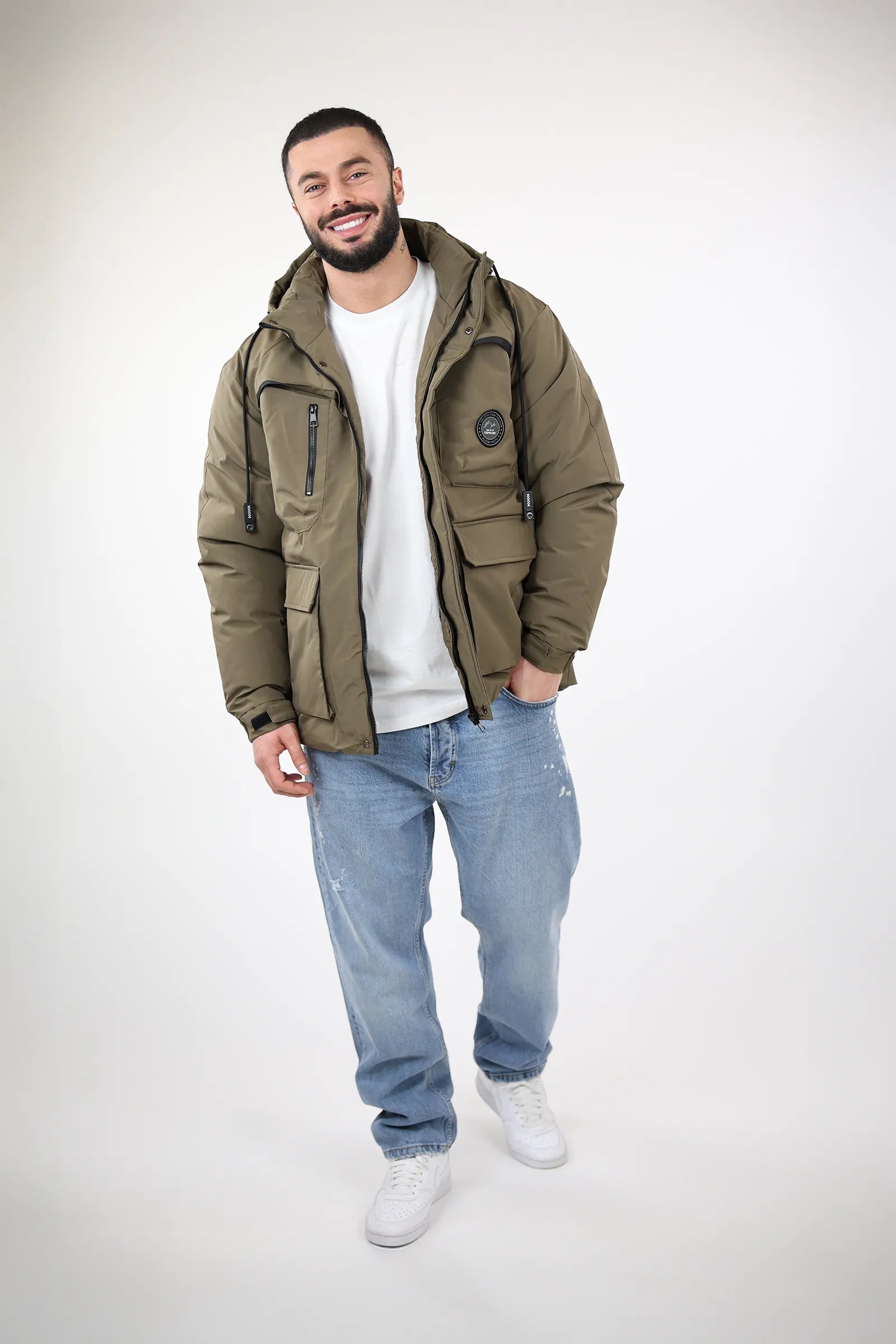 JAKNE Hooded Puffer Jacket