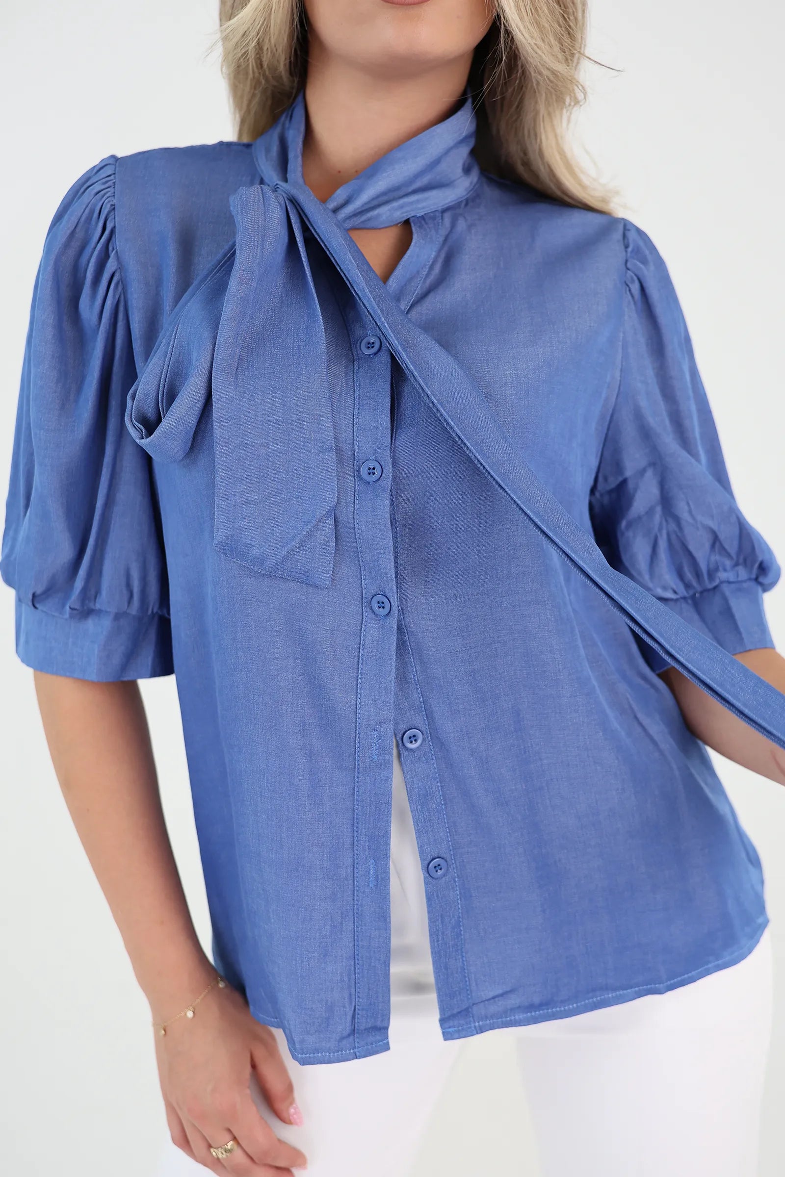 Kemishe blue tie neck