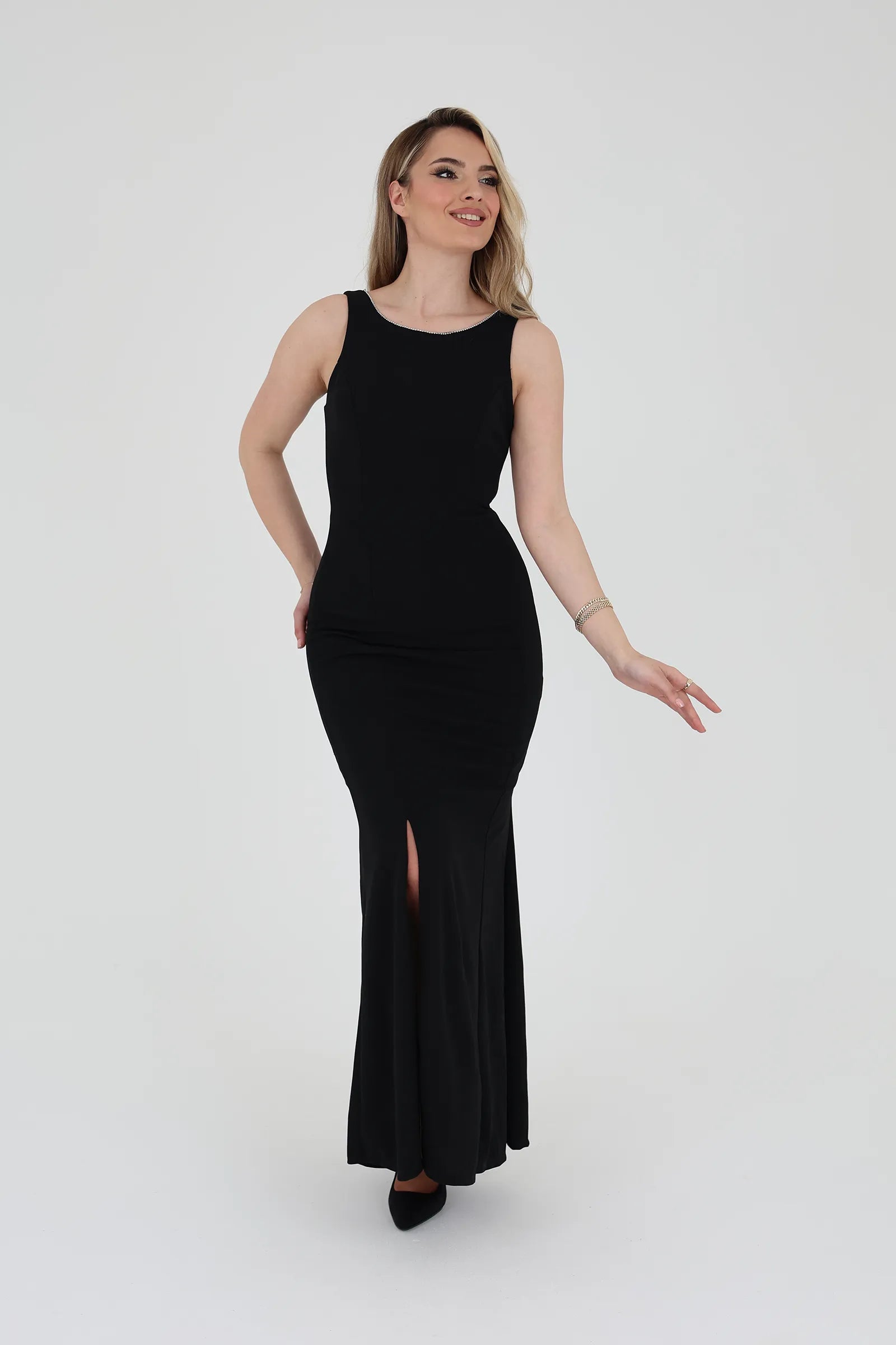 Fustan back details